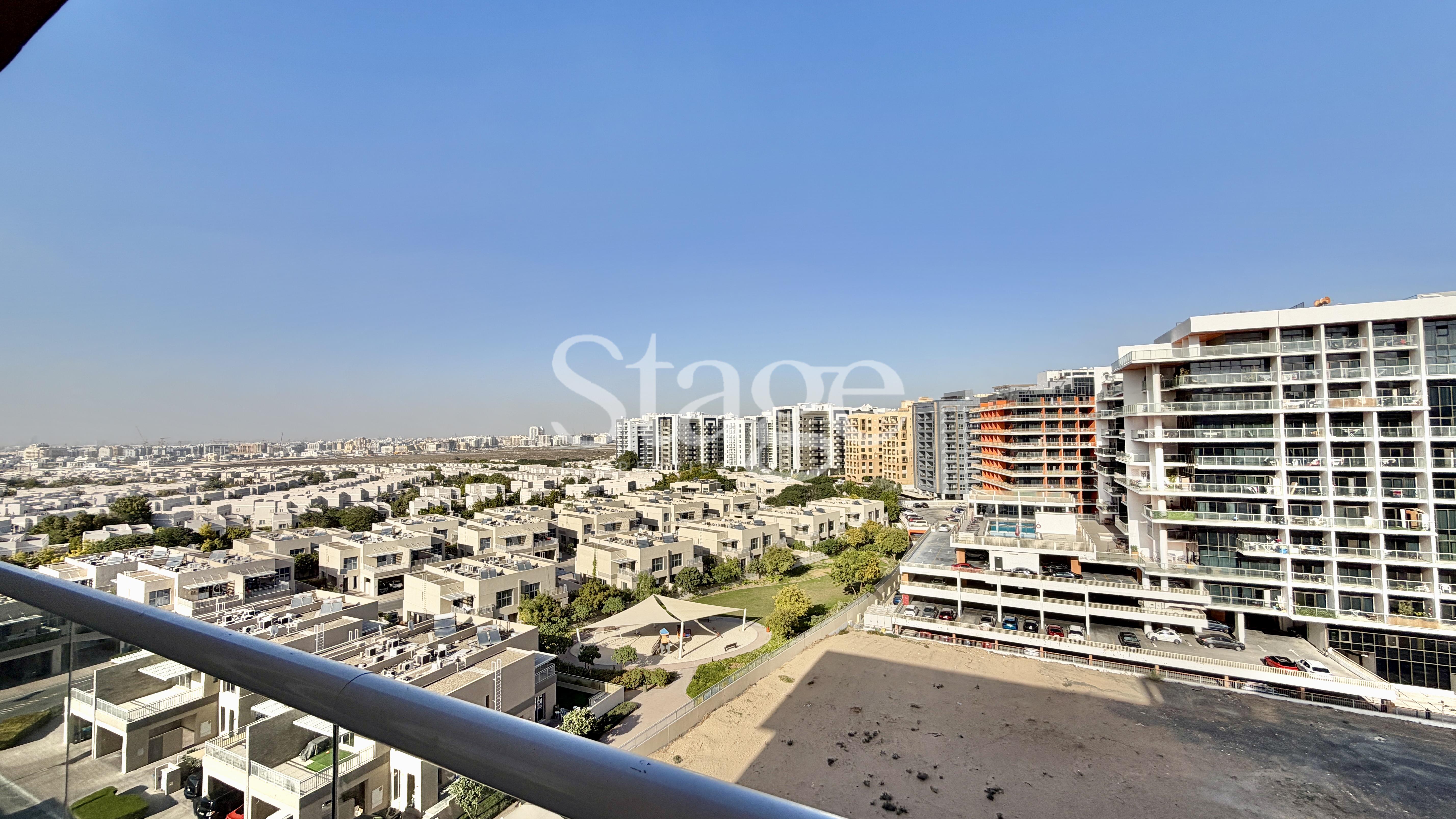 Specious 2 BR+Store I High Floor I Overlooking Villa