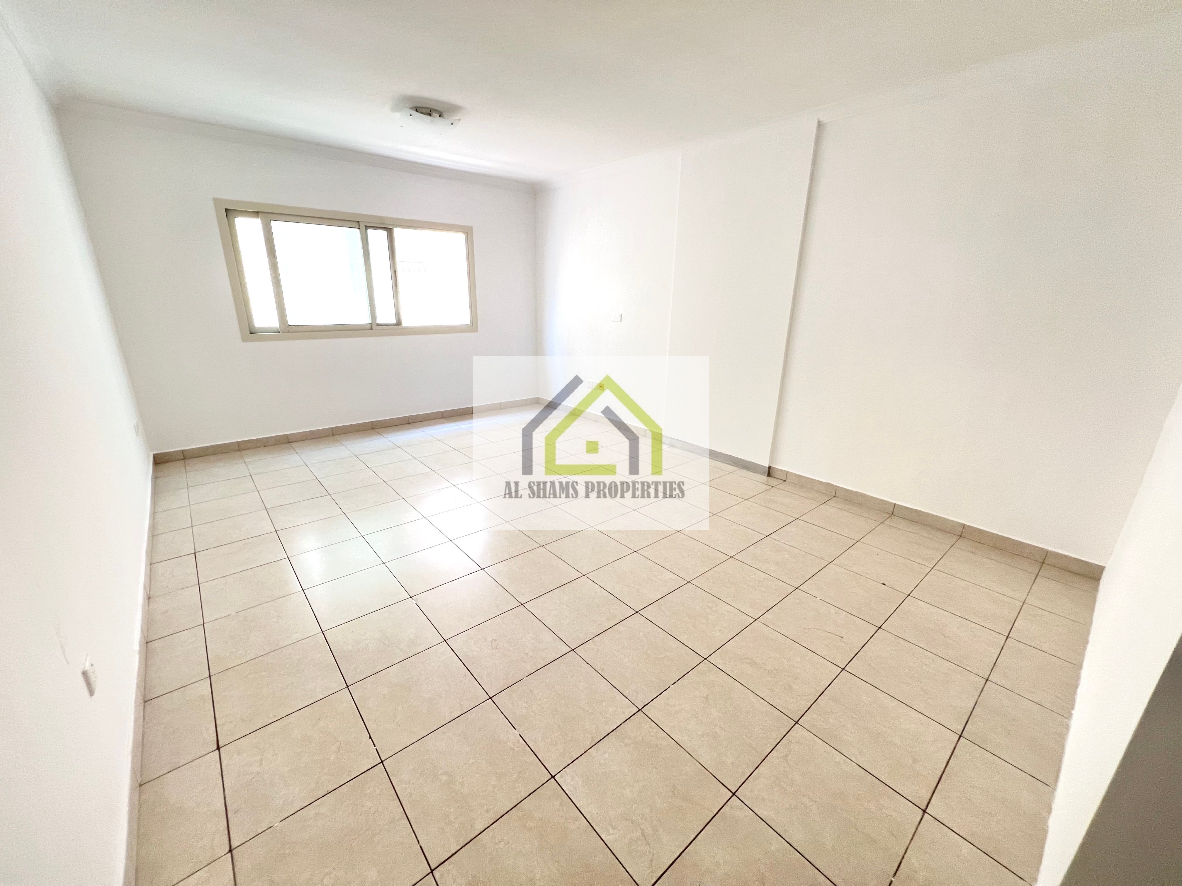Stunning 1bhk With Wardrobe 2 bath Near to family park