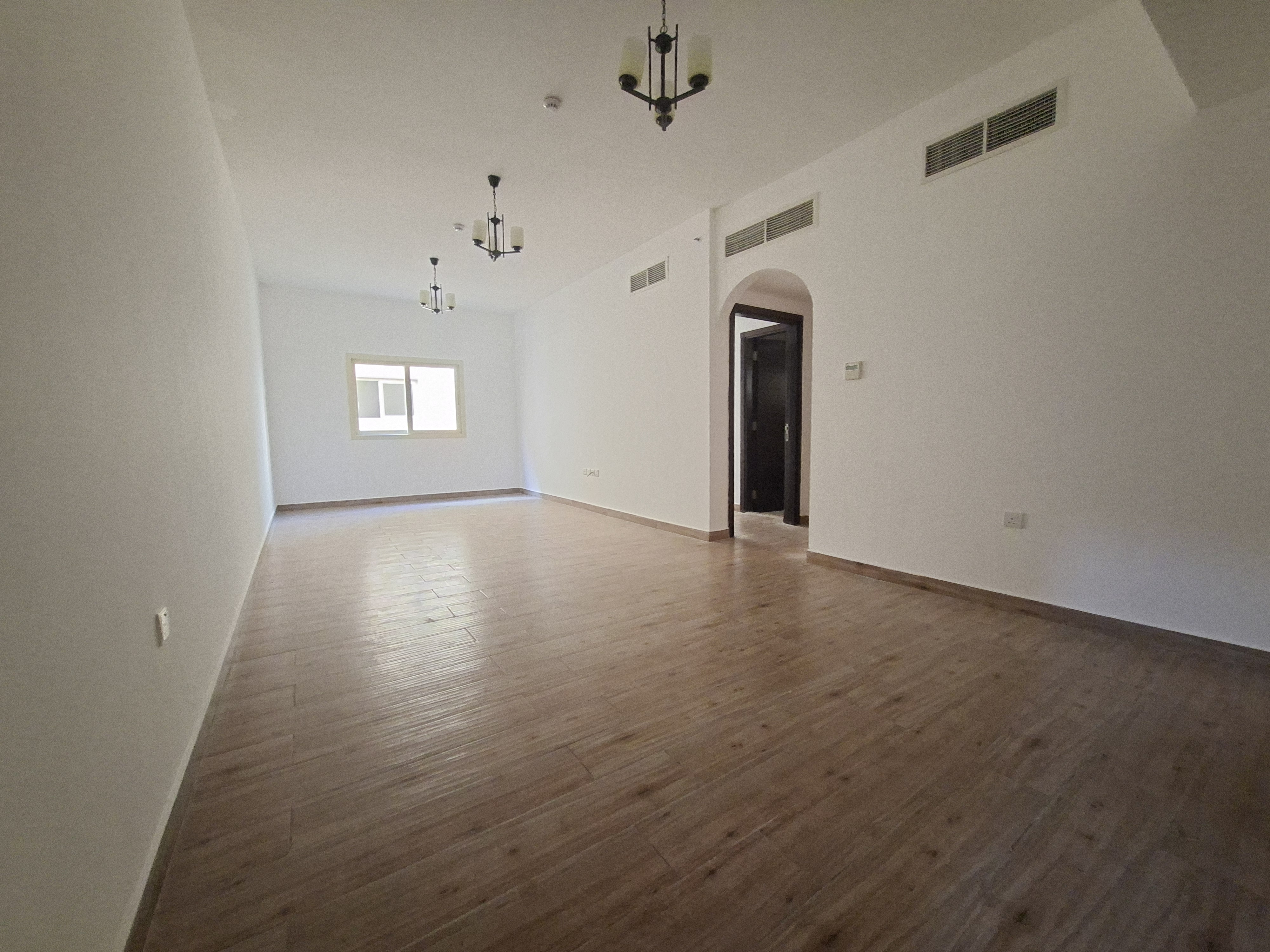 Very big luxury 1. bhk APARTMENT available with parking near to Muwailah park