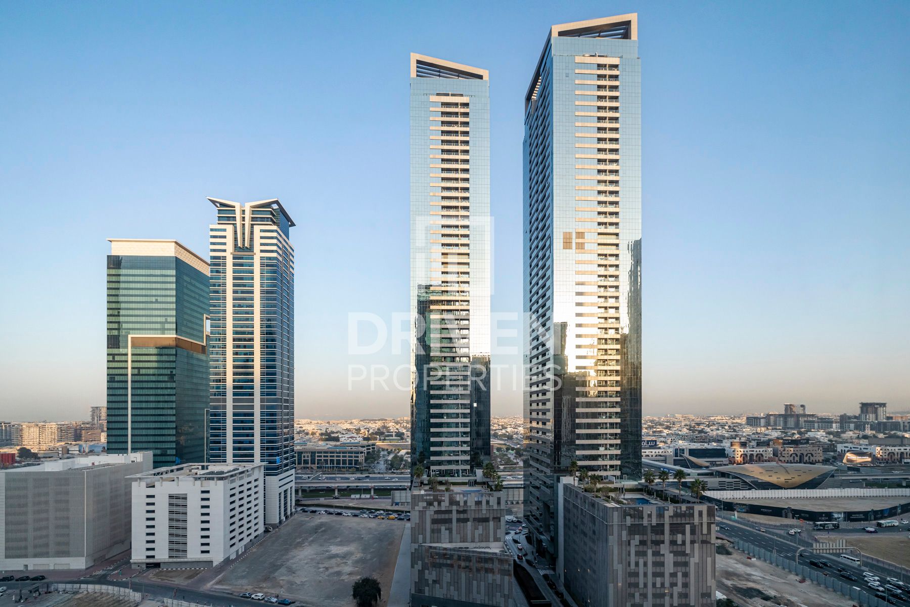 Fully Fitted Office | Near Metro Station