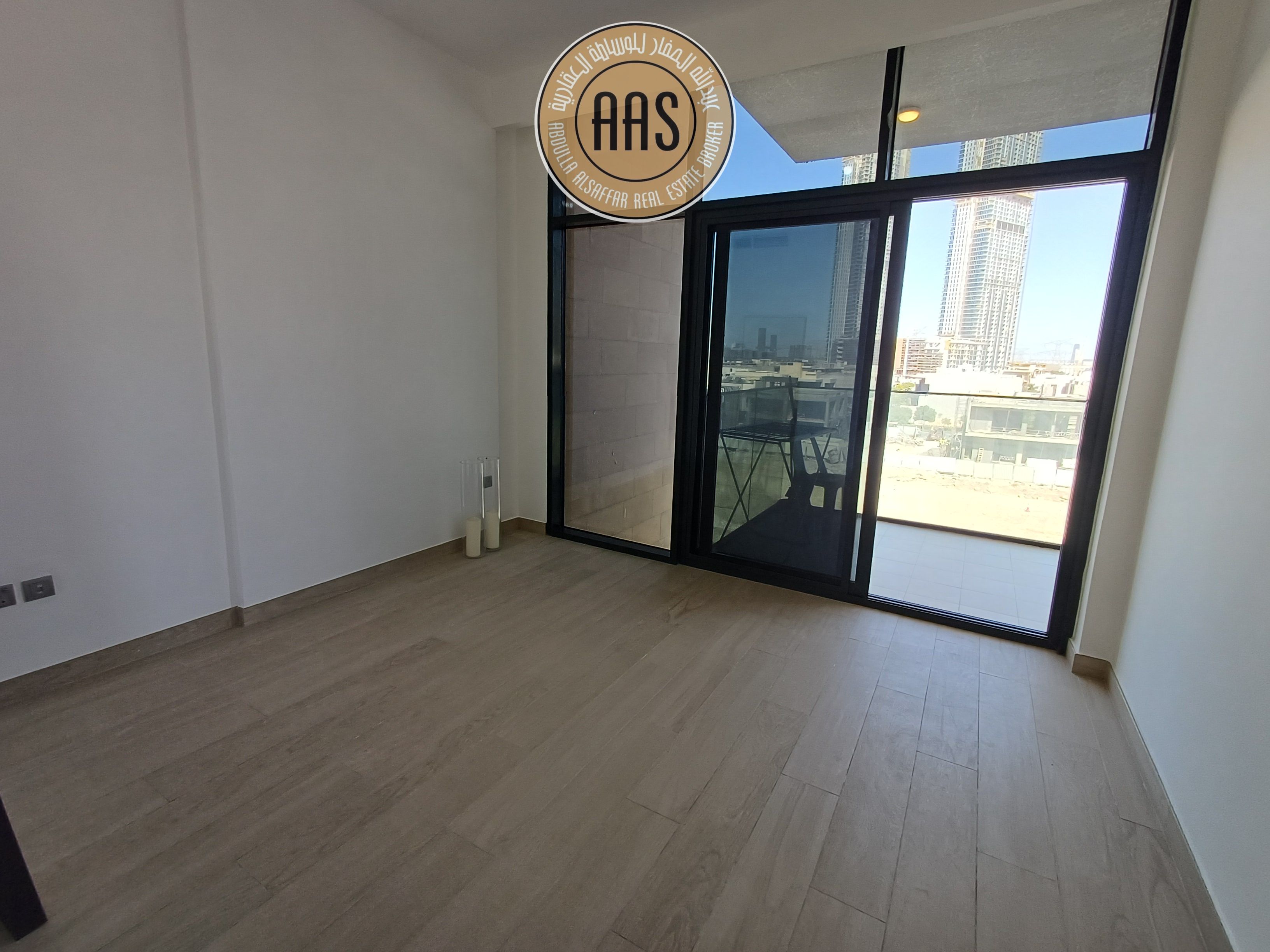 Luxurious and spacious 1BHK apartment only 90k ready to move