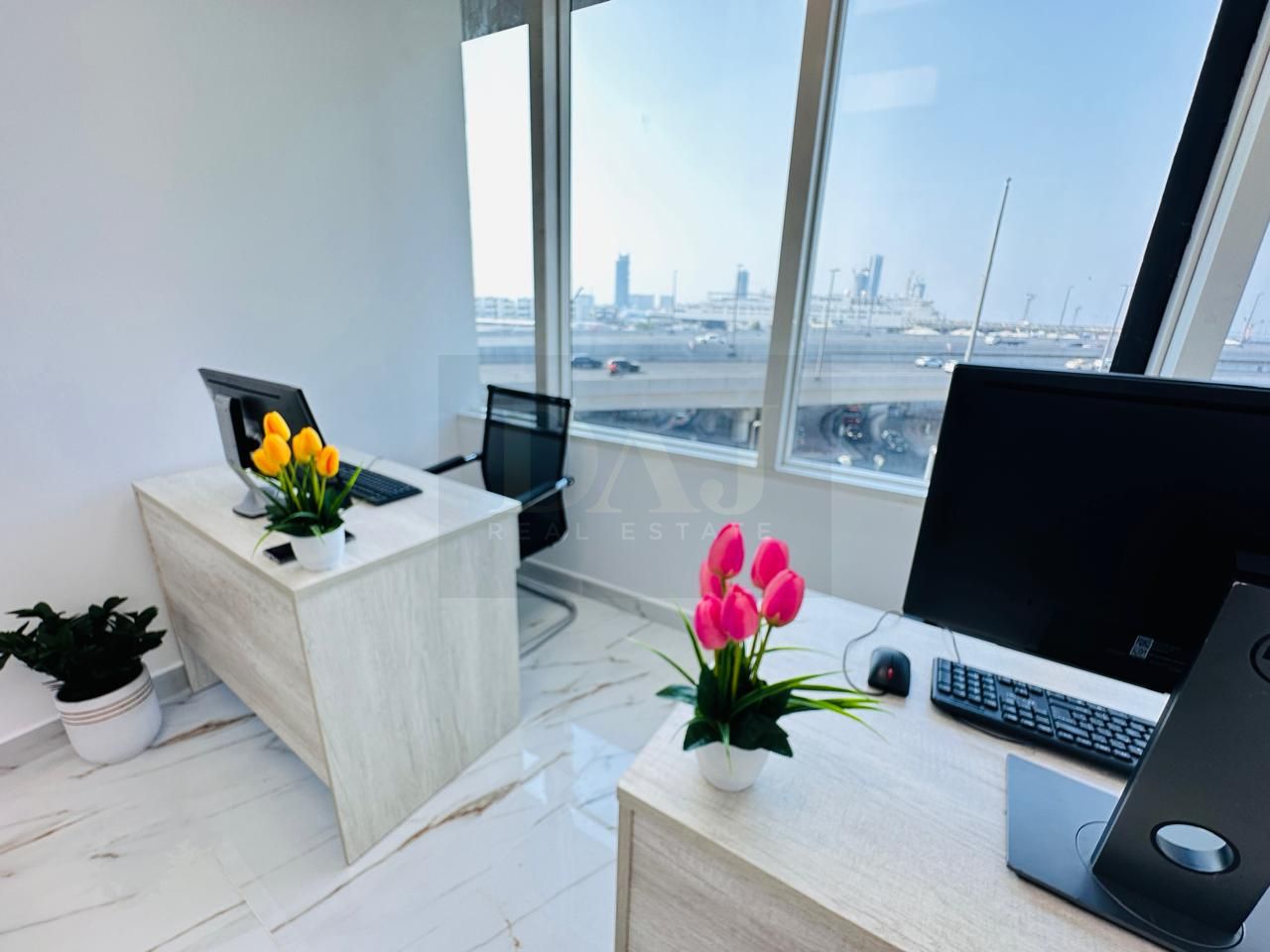 Your office, your style| Fully fitted office for rent in Prime location