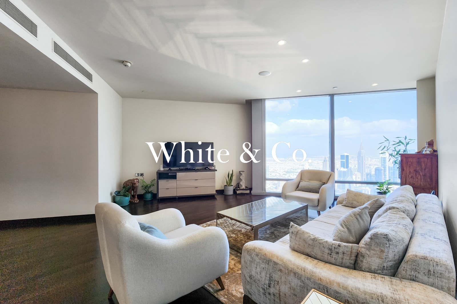 MOTIVATED SELLER | VACANT | + MAID'S ROOM