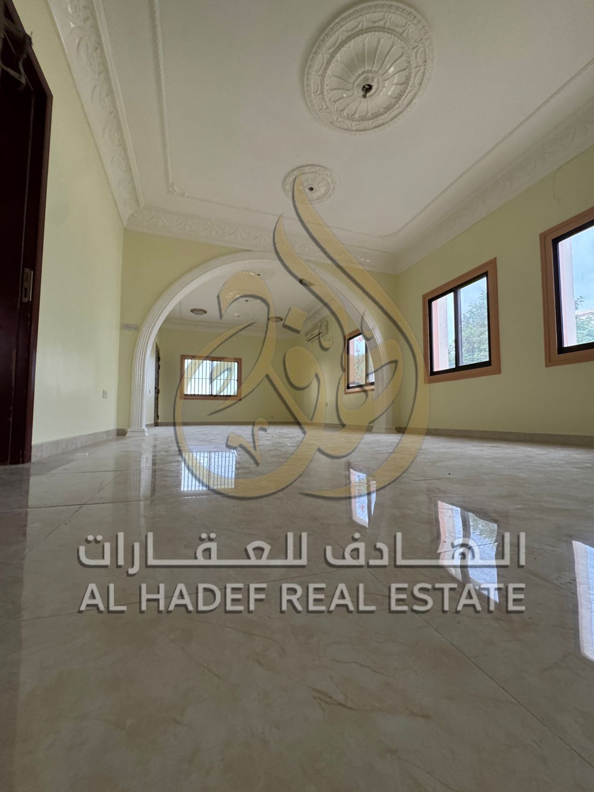 Prime Location! Luxury Villa on Sharjah Corniche – Residential or Commercial Use! An incredible opportunity to lease a massive corner villa (3 s