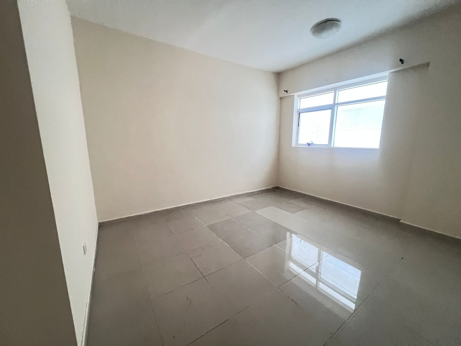 Spacious layouts with quality finishes, ideal for families, in a prime vibrant location close to cafés, shops, and near the Dubai exit.