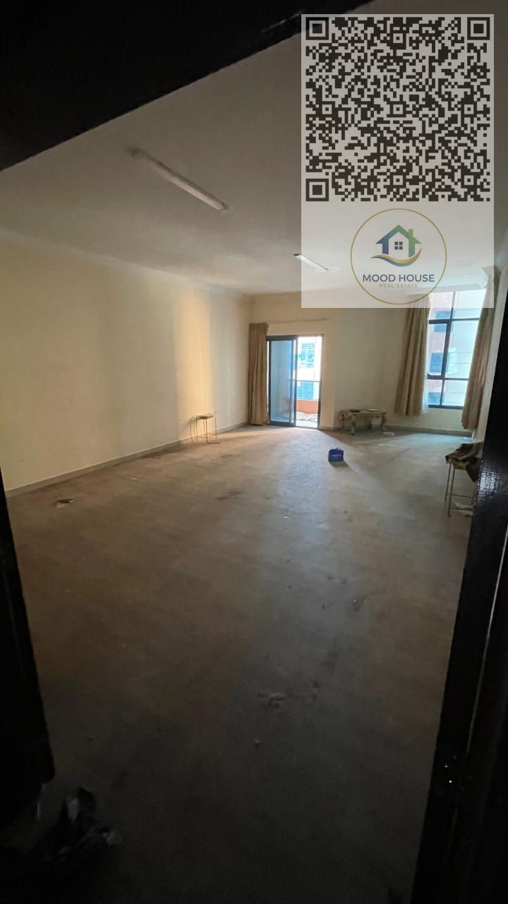 A distinctive opportunity that combines a prime location, high-quality finishing, integrated services, and an excellent price that makes ownership a s
