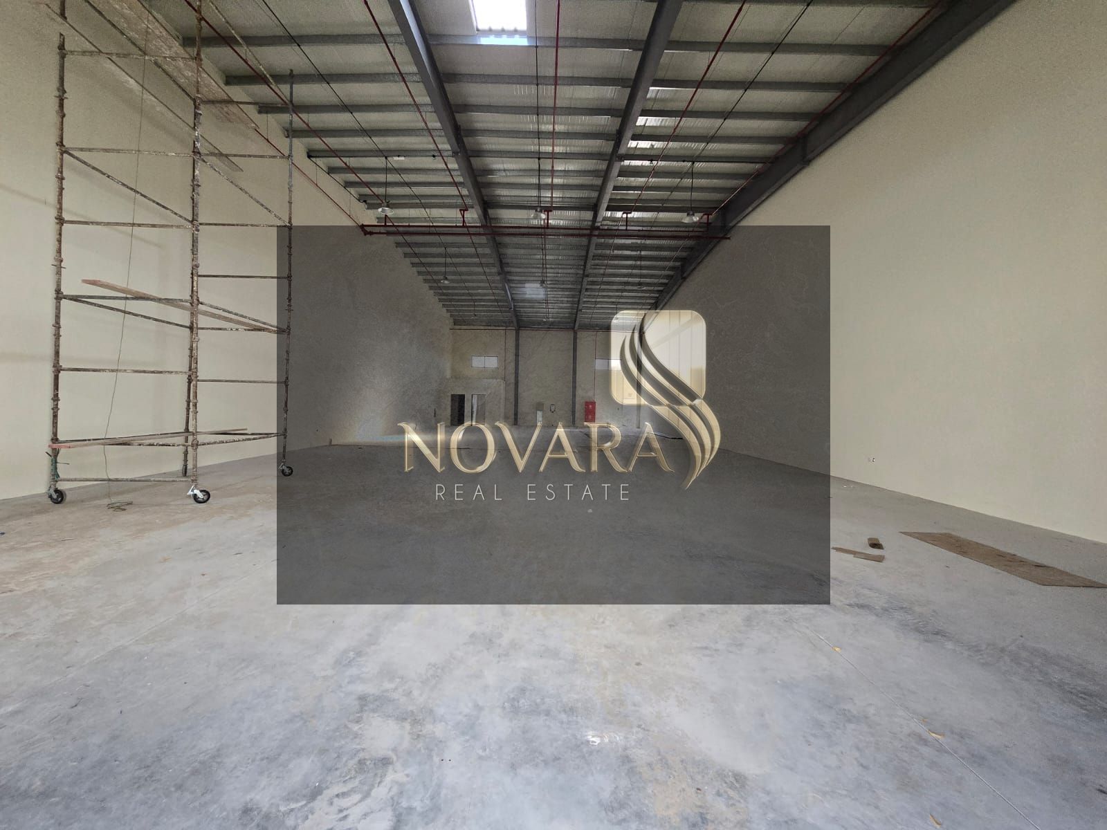 Spacious Warehouse for Annual Rent in Umm Al Quwain – 5,500 sq. ft. with 36 kW Electricity