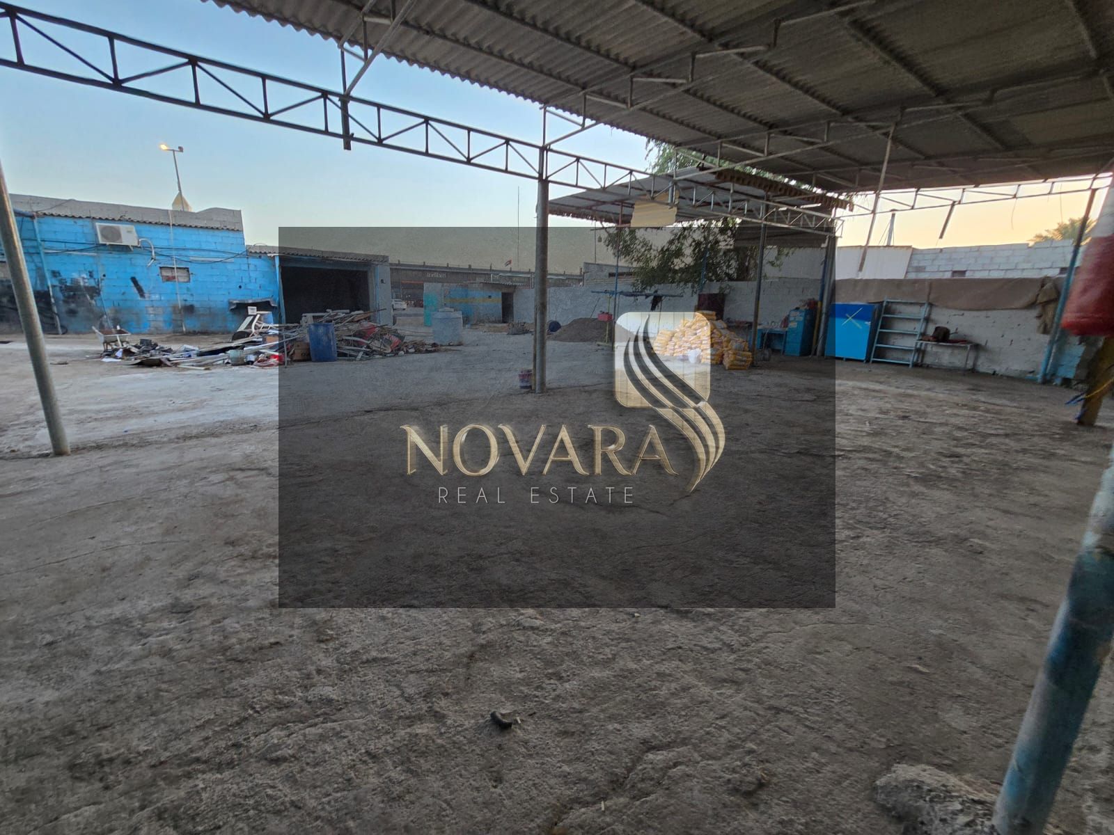 Excellent opportunity for annual rent: a warehouse/open space of 8000 sq ft.