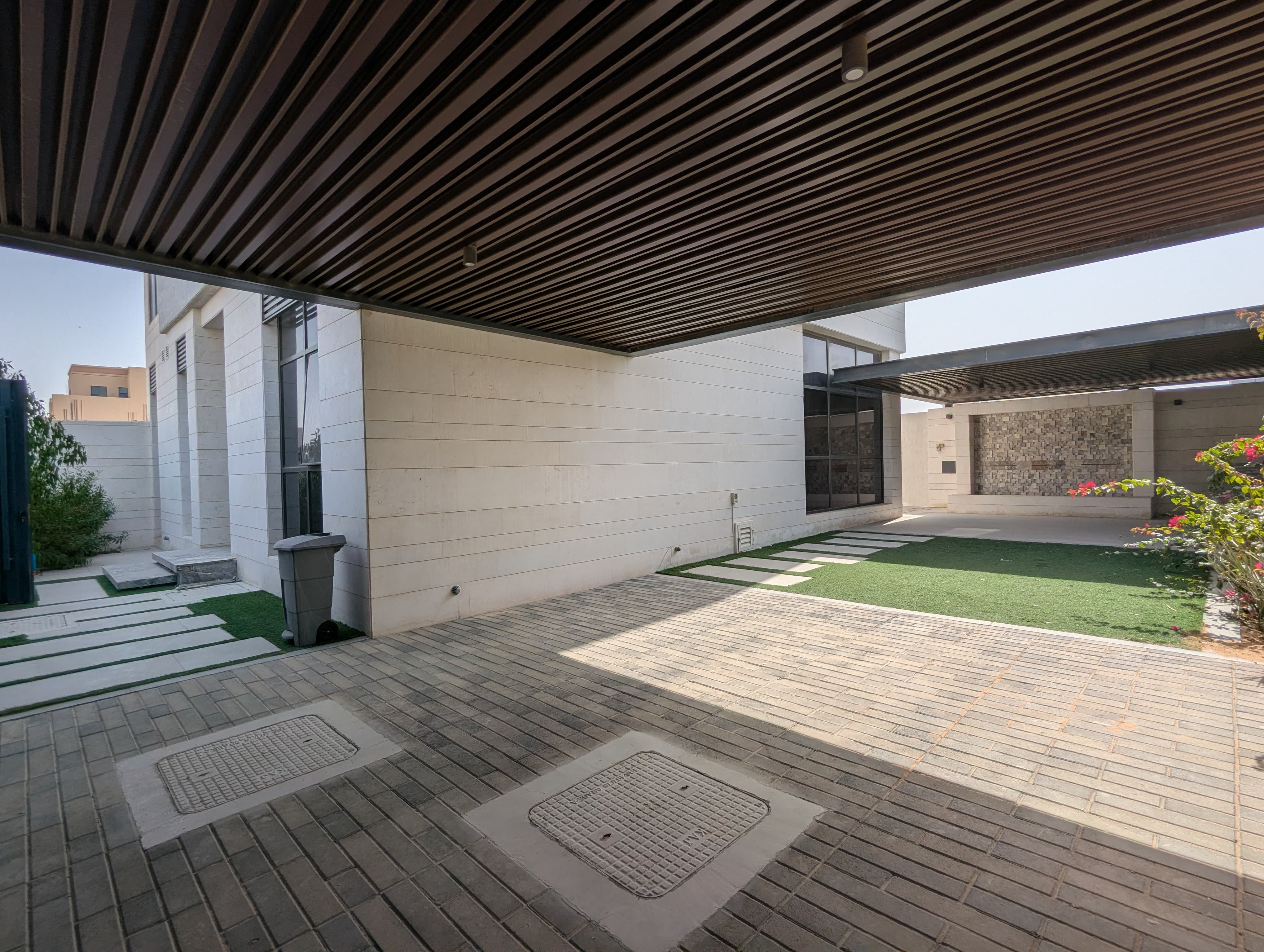 Modren Style | Huge Space | Brand New | 4 Bedroom With Maid Room