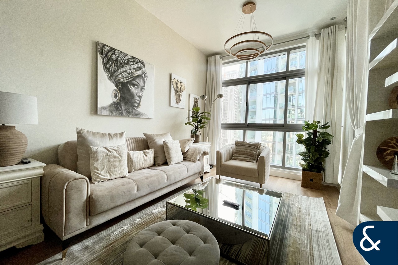 1 Bed | Upgraded | Furnished | Vacant