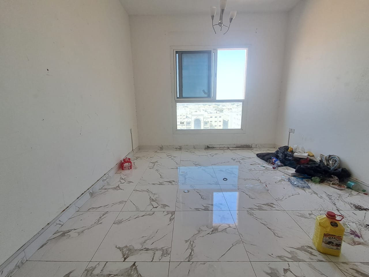 Very good studio available in near to Muwailah park