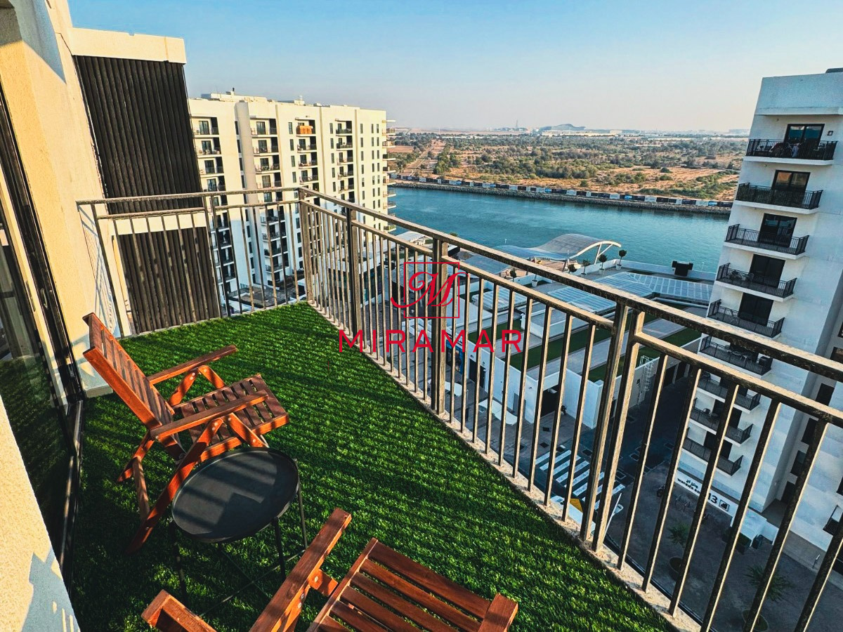 Furnished Partial Canal View High End Finishing