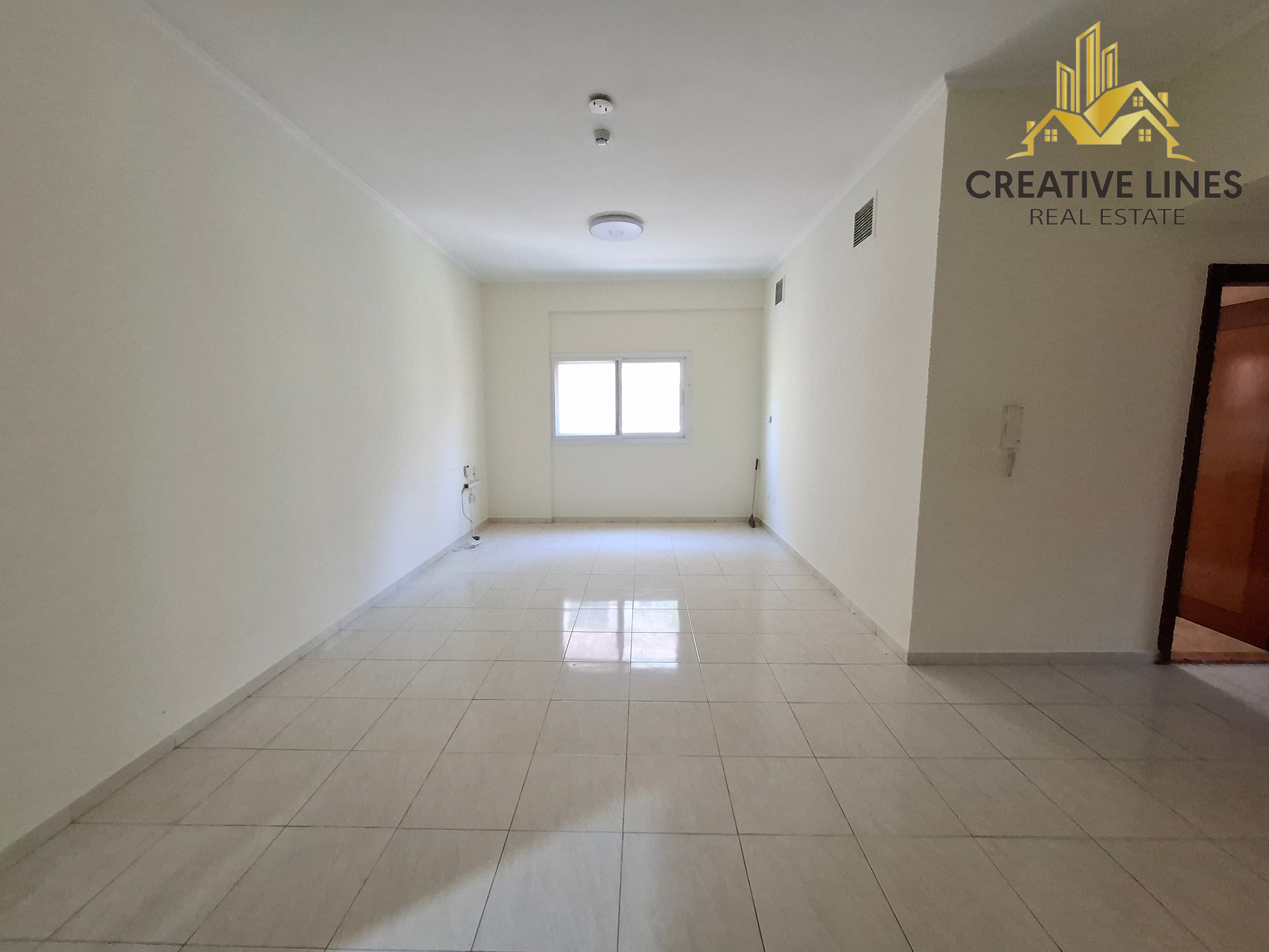 Closed to pond park Huge Size 2-bedroom apartment available for family