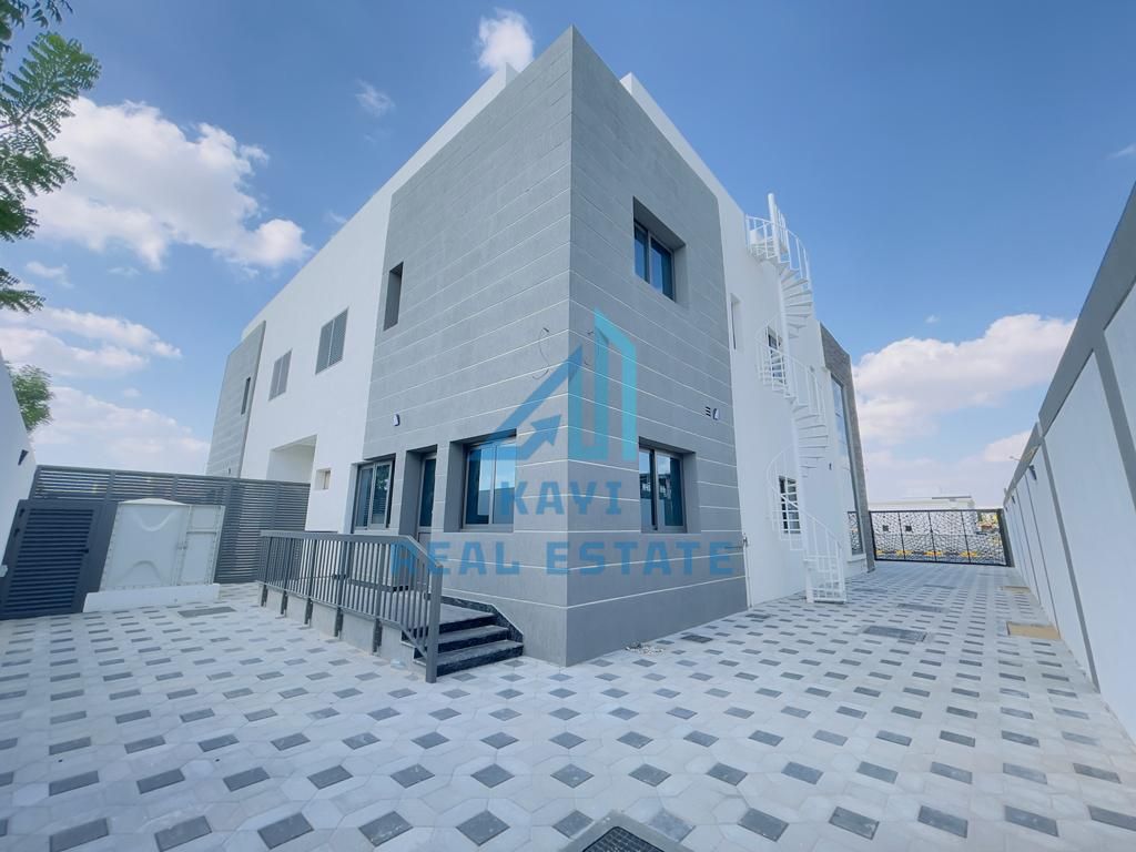 Spacious 5BR Family Villa for Rent | Generous Layout | Hoshi