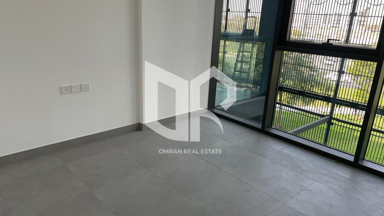 2BR ready to move in immediately || The Gate1 Building || Freehold