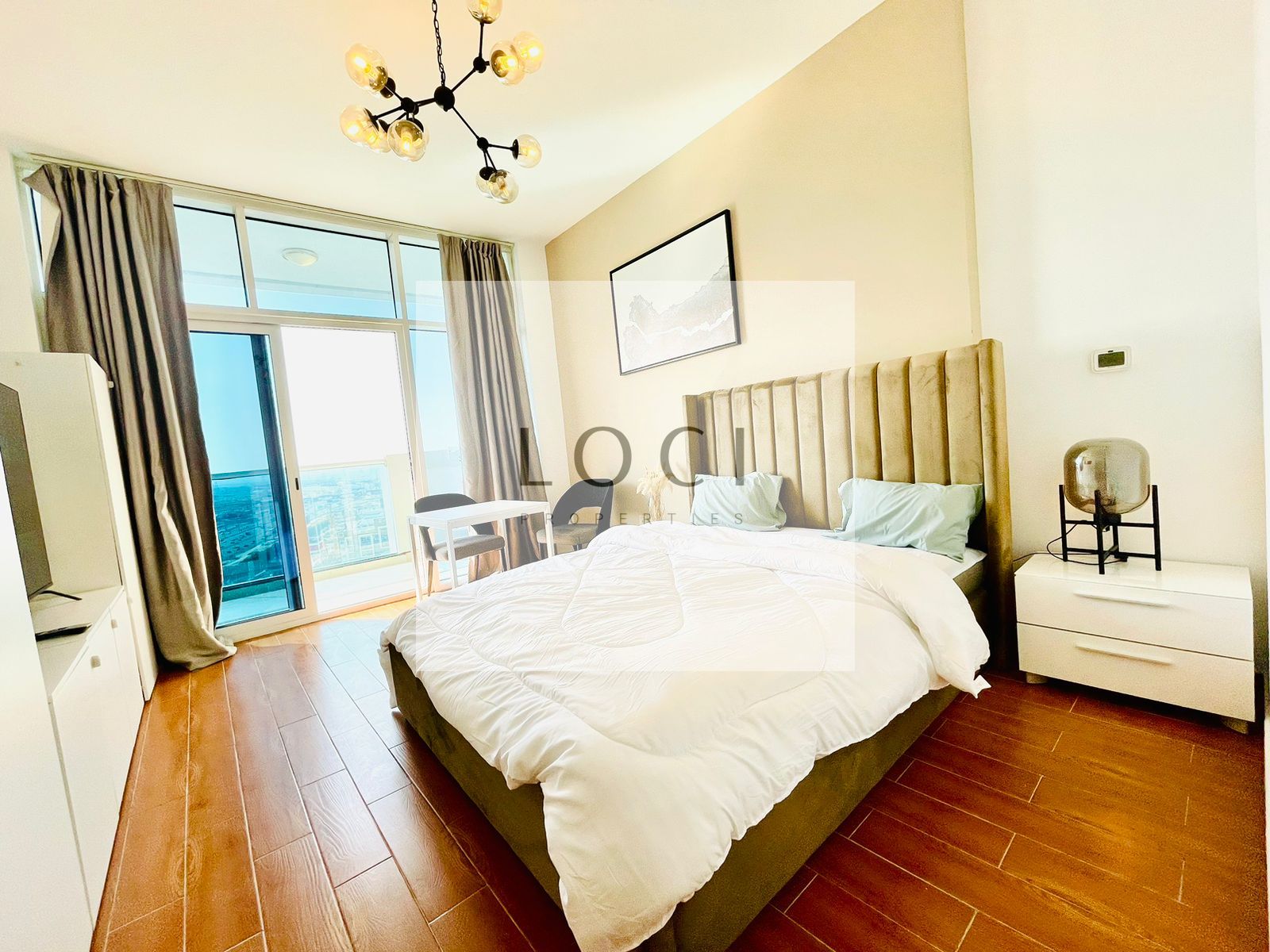 FULLY FURNISHED | READY TO MOVE | GREAT AMENITIES