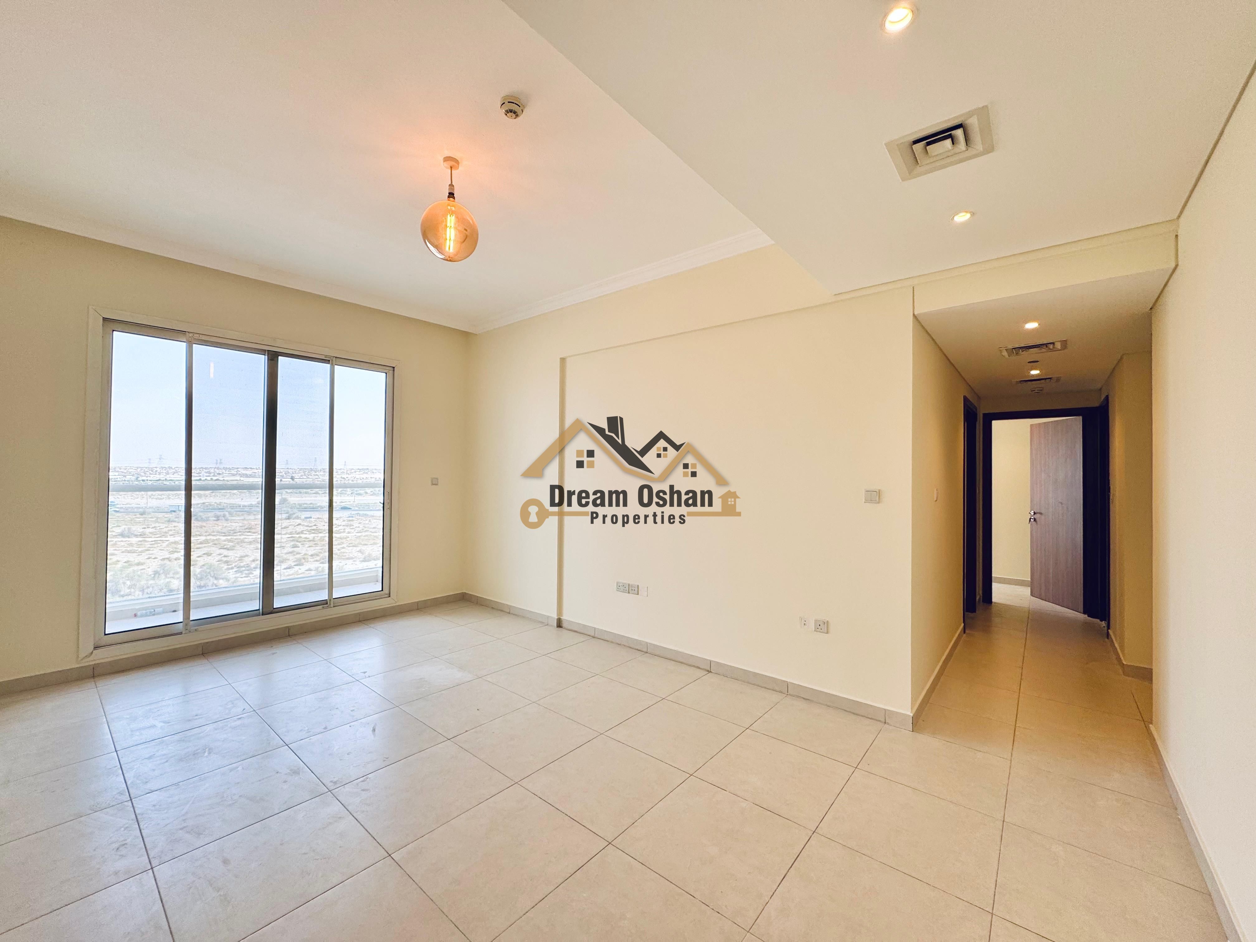Bright 2BHK With BiG Laundry Room All Amenities