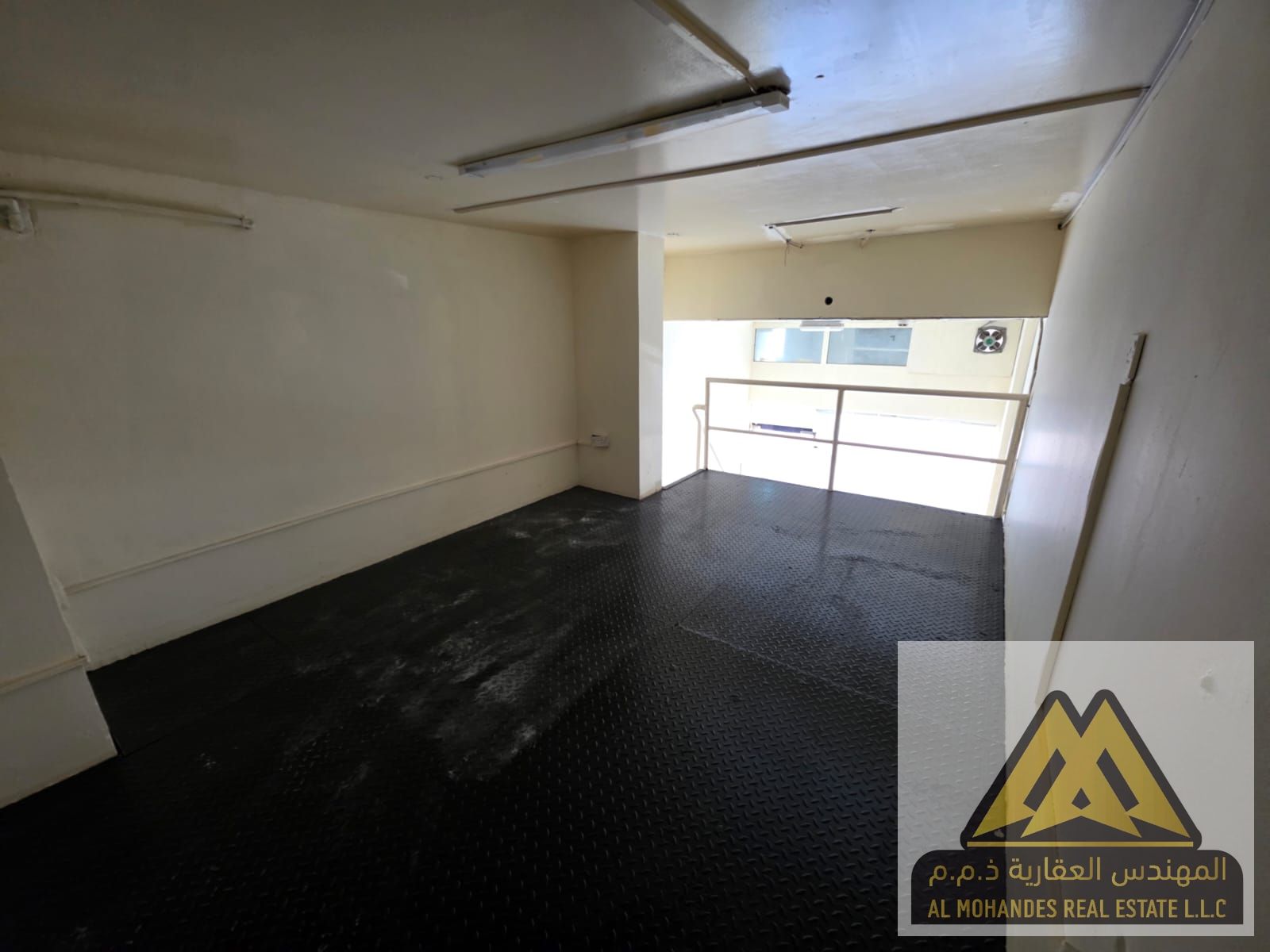 For Rent – Mezzanine Shop in Al Rashidiya