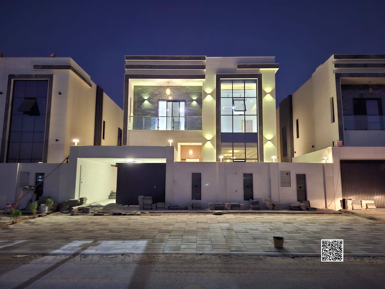 Own your dream two-story villa in Al Bahia area, directly behind the Chinese market, at an excellent price and with a super deluxe finish.
