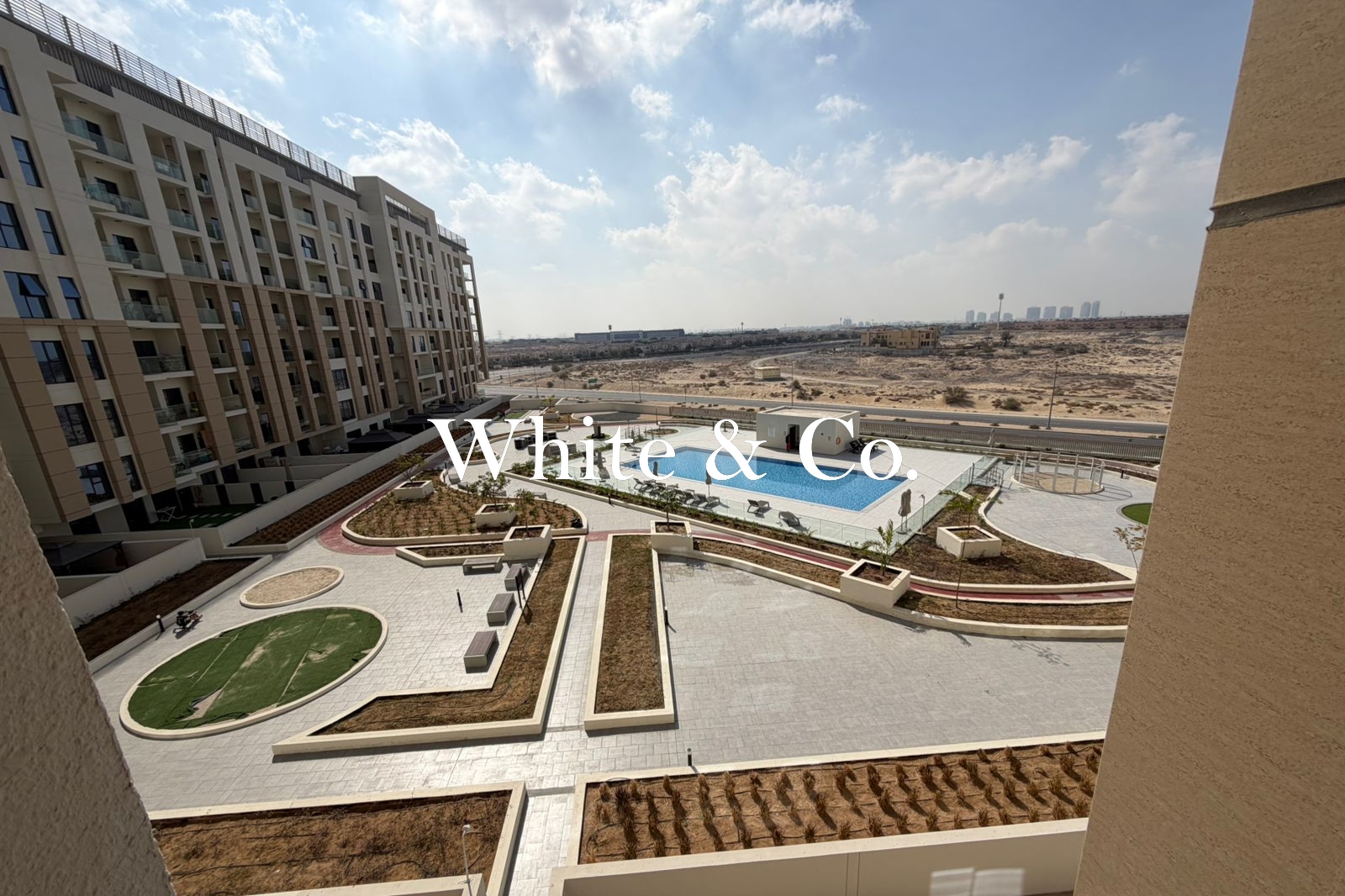 VOT | 2BR Pool View | Great Investment