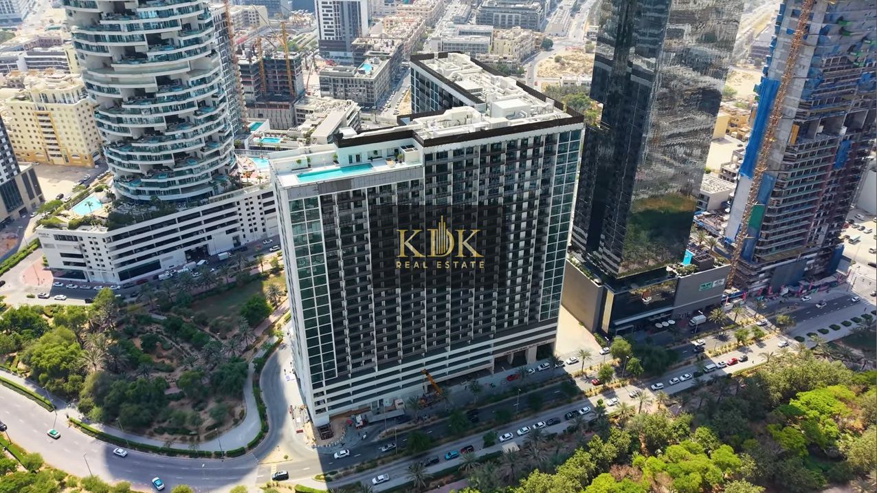 Park View | Prime location | Multiple Cheques