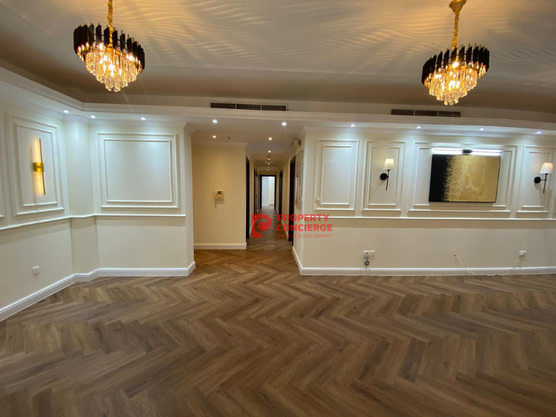 Upgraded Unit | Vacant March End | with Maids Room