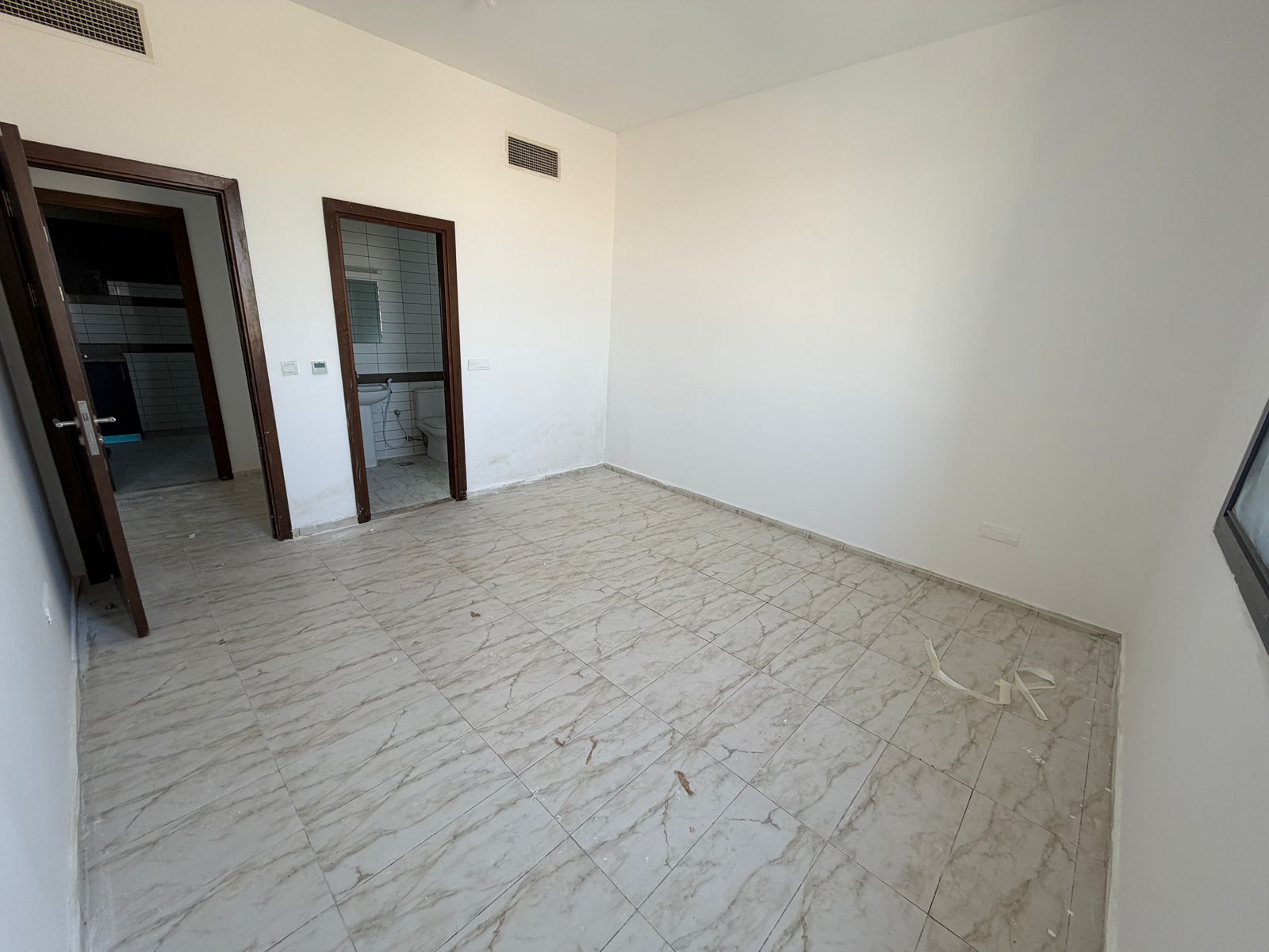 Spacious 1 Bedroom Apartment for Annual Rent – Al Alia, Ajman