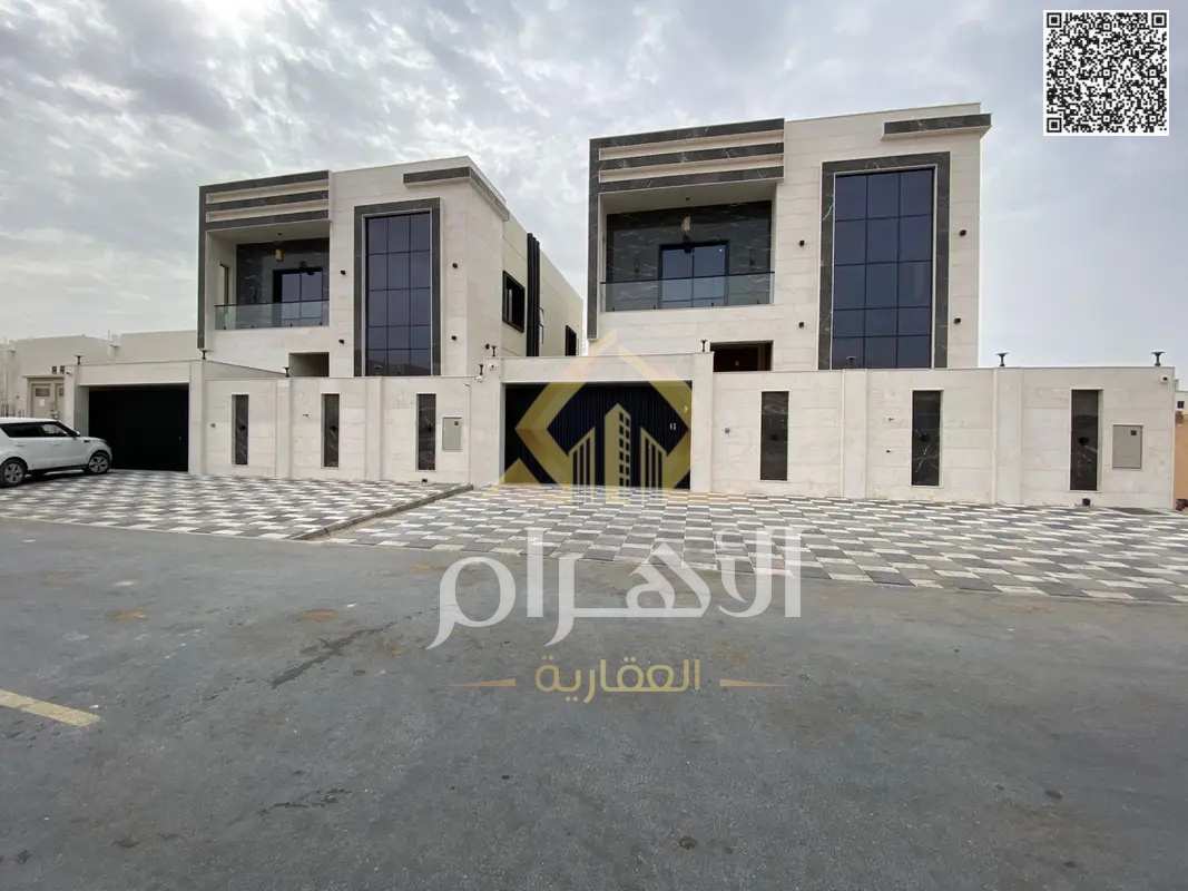 Own your dream home for the same price as your rent with a small down payment. Freehold villa for sale, ground floor, stone facade, at an attractive p