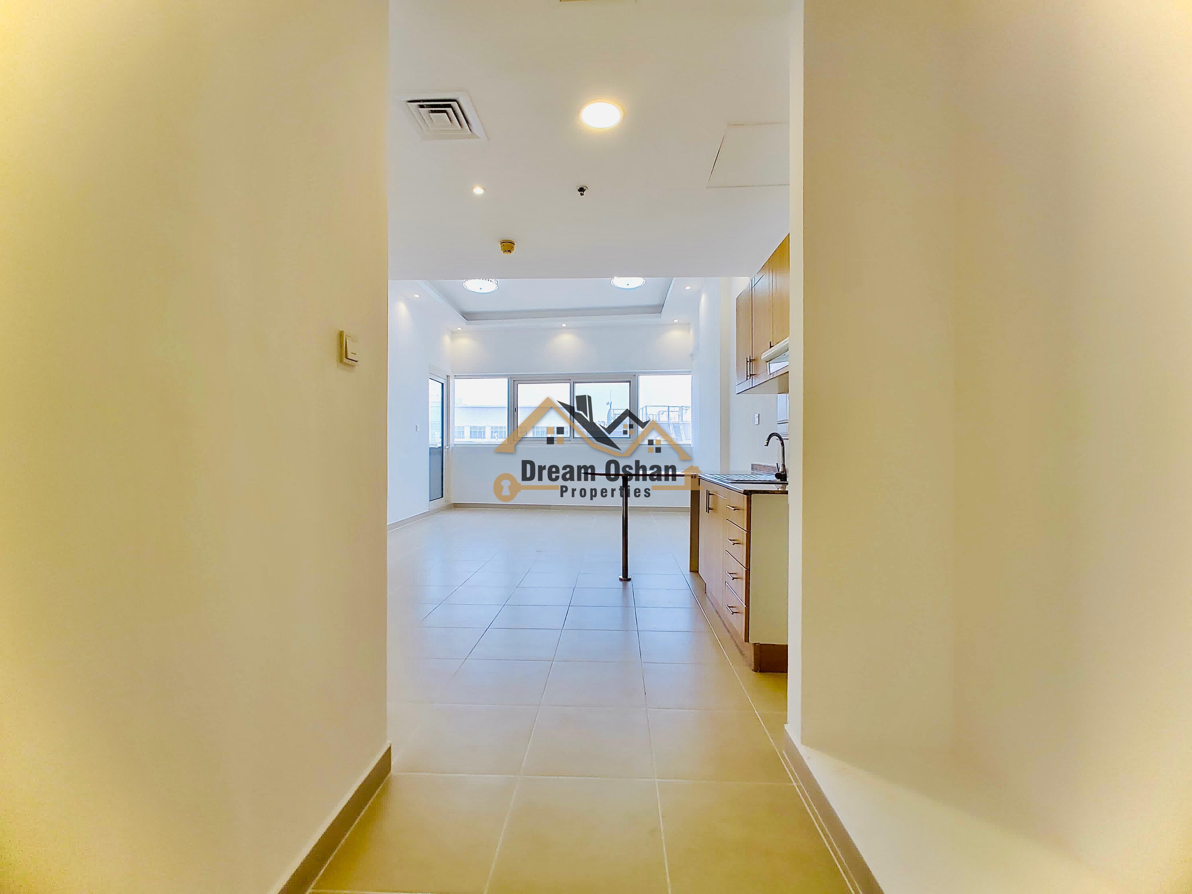 NeaR Central Mall SPECIOUS 1Bhk Open kitchen