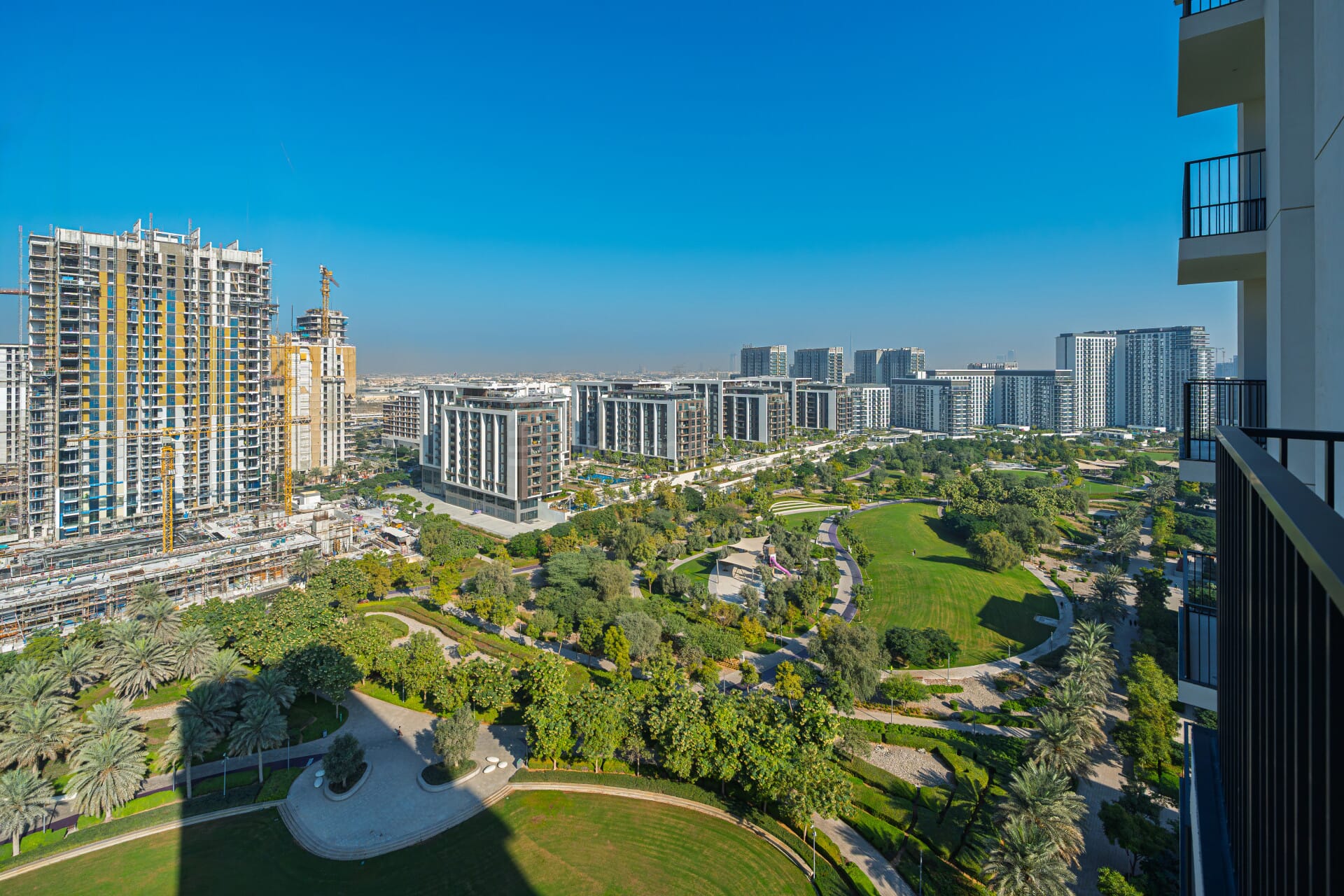 Full Park View | Ready to Move | High Floor