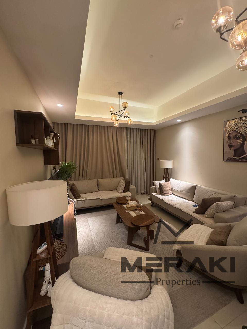 Apartment with a distinctive view of the garden, two bedrooms and a living room, area of 1,540 sq ft in Al Jallafa Towers on Sheikh Khalifa Street