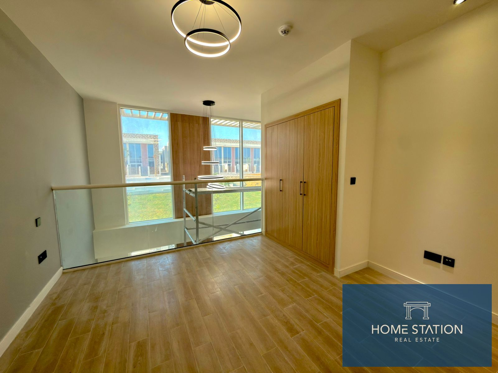 Income-Generating | Single Row Unit | Prime Address | Rented