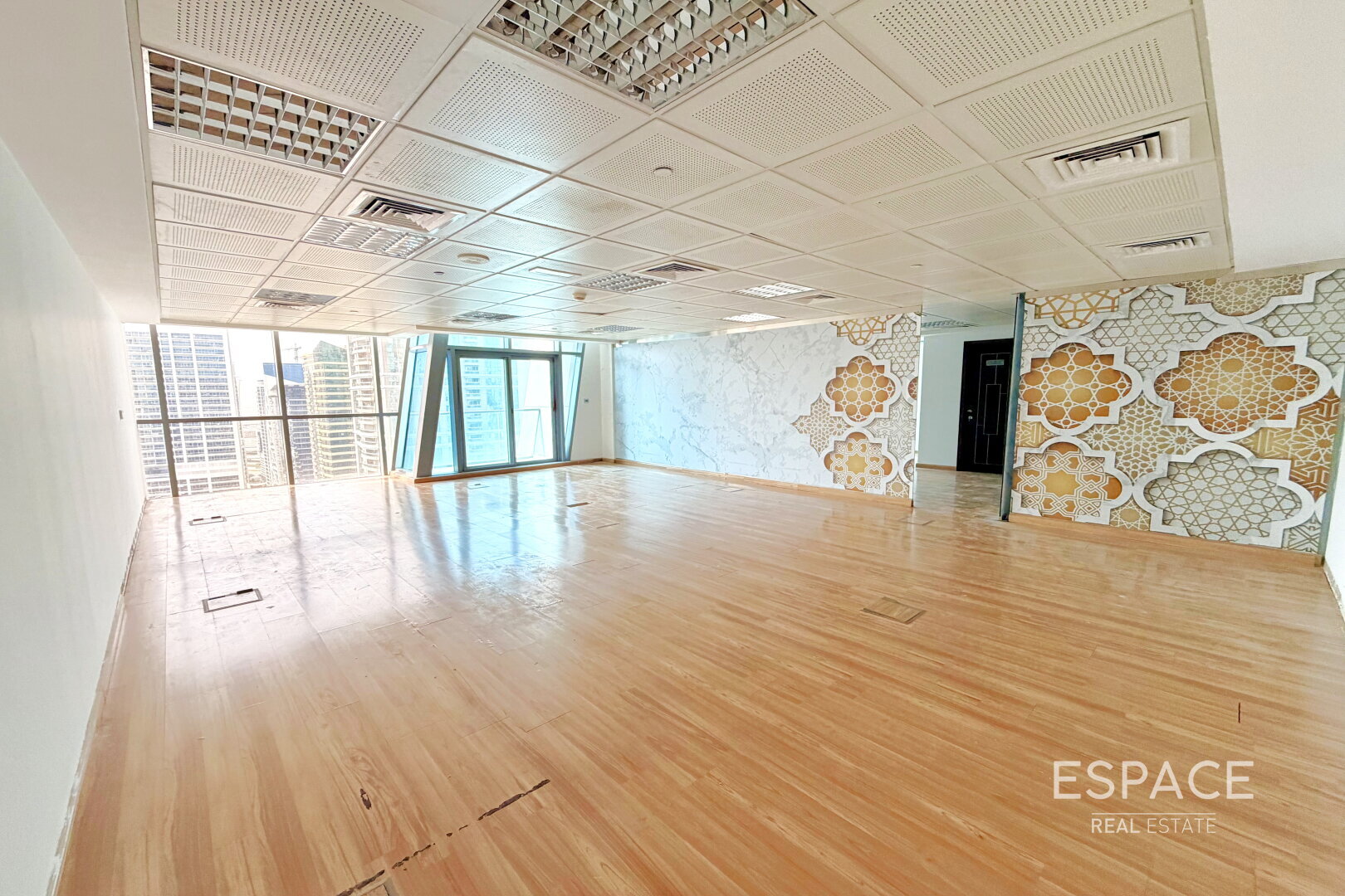 Vacant | Fitted | Prime Location