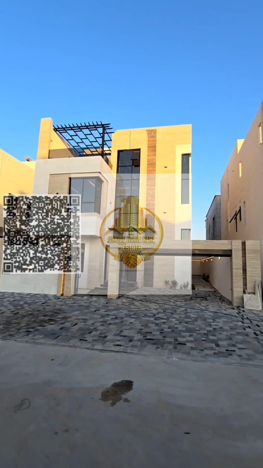 For Rent: Ultra luxury corner 5 Master Bedroom Villa