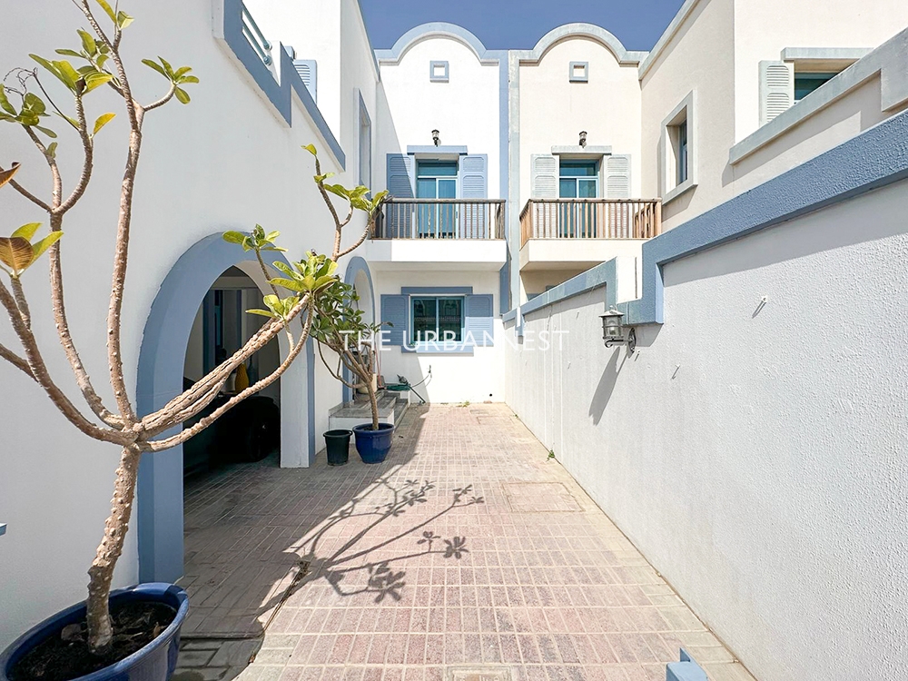 Spacious 2 Bed | with Study| Perfect for Families