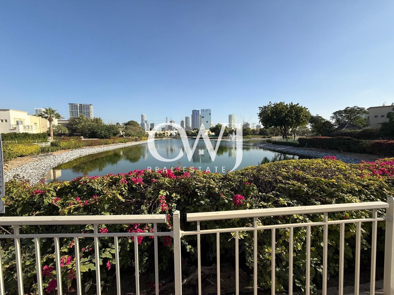 Fully Lake View | 2 Bedroom + Study | Vacant