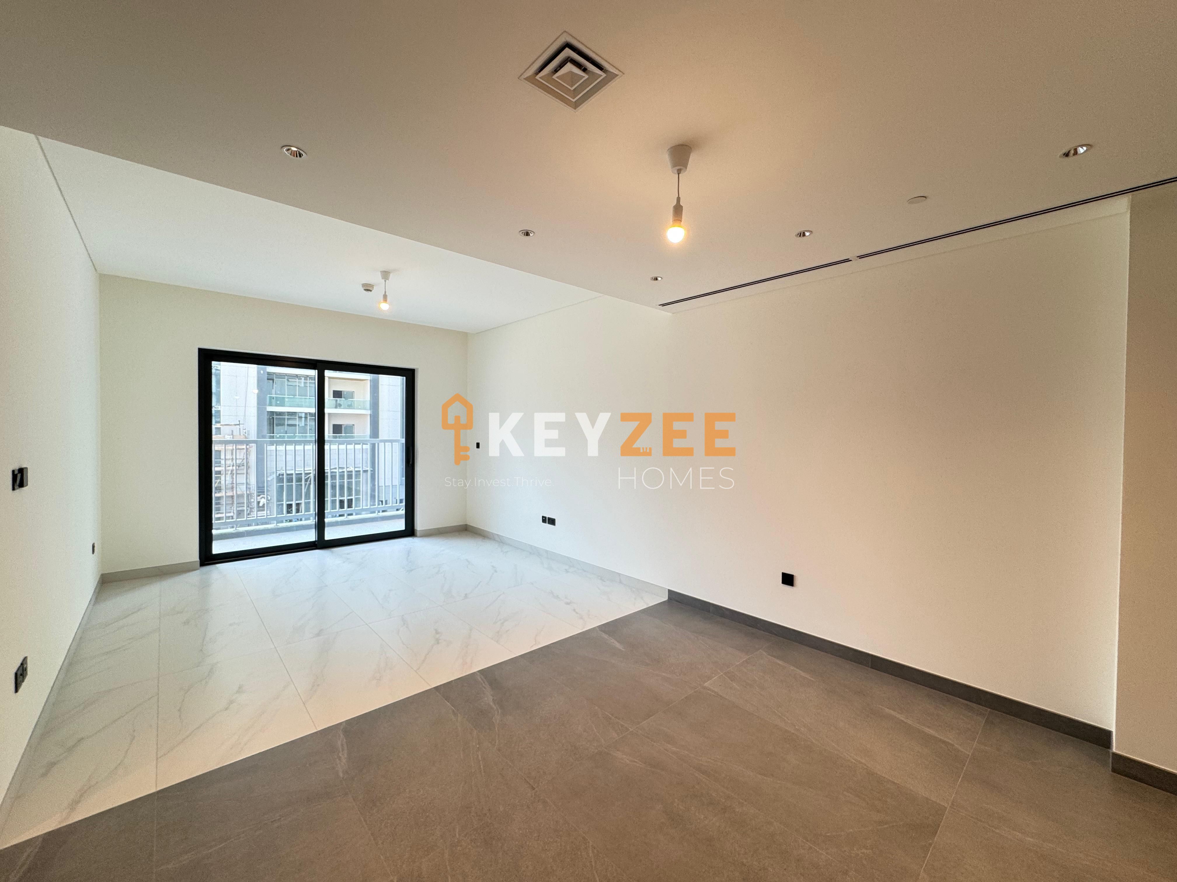 Brand-New 2 Bedroom + Maid || Extra space outside