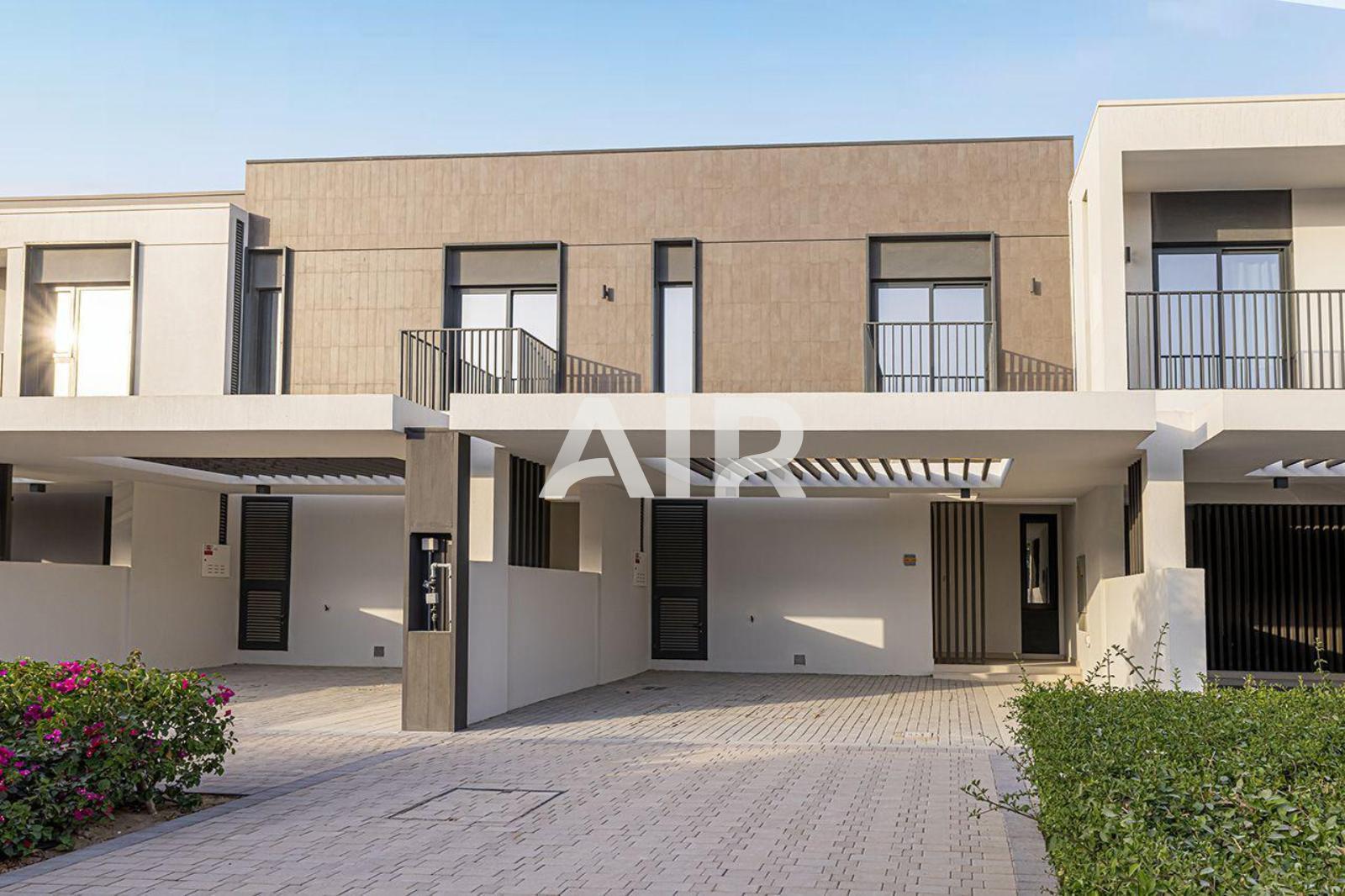 Spacious 3BR Villa | Greenviews 2 | Ready to Move