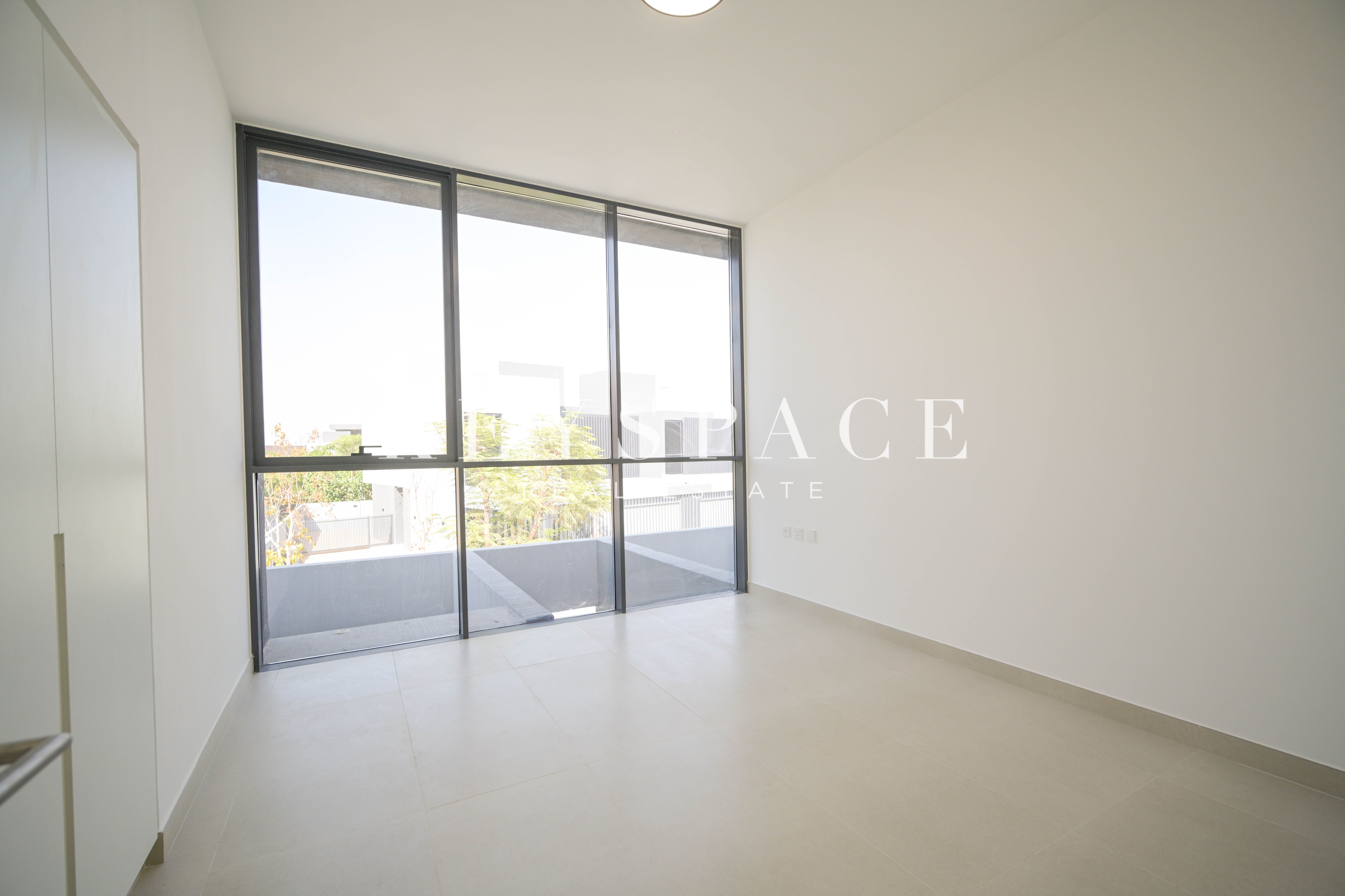 Designer Smart Home with Open Views of Lush Landscapes | Resale