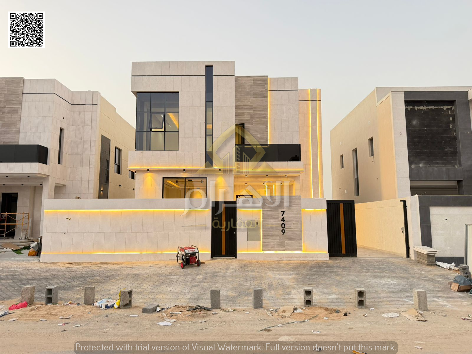 A villa with a European design and luxurious touches. Prime location close to all amenities - price includes electricity, water, and air conditioning.
