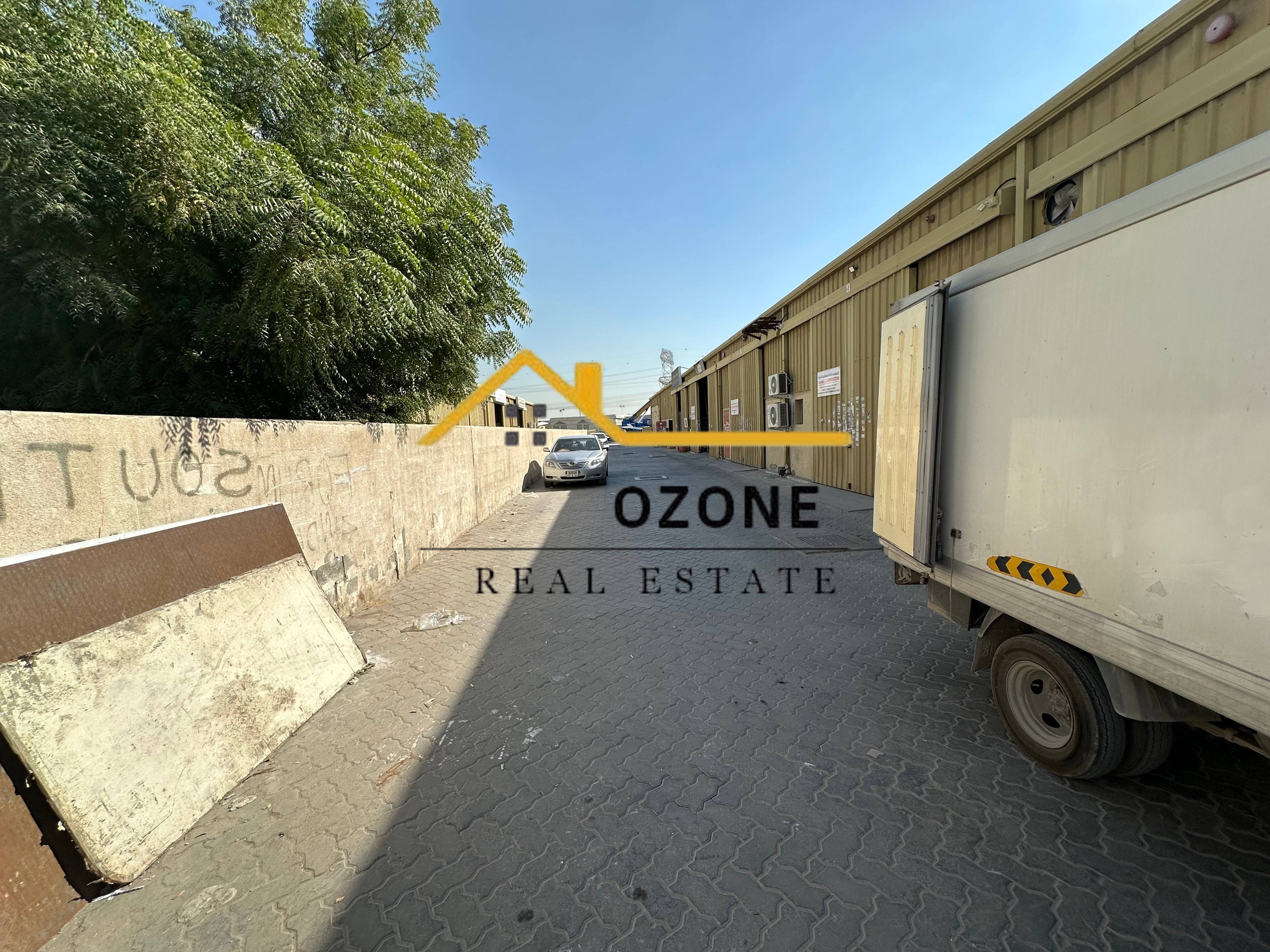 Warehouse For Rent industrial area 17