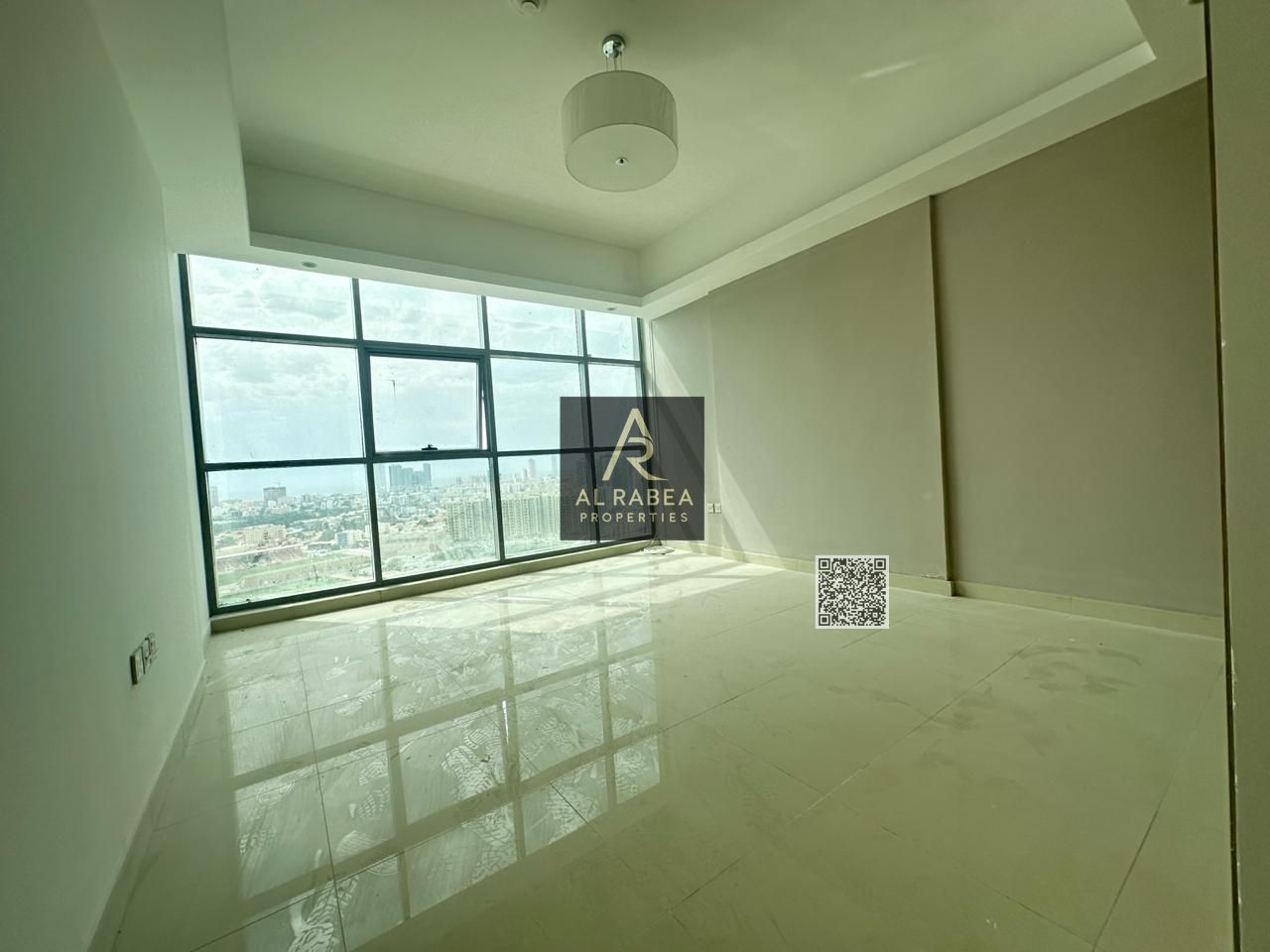 Prime location - Open view - Built-in wardrobes - High floor