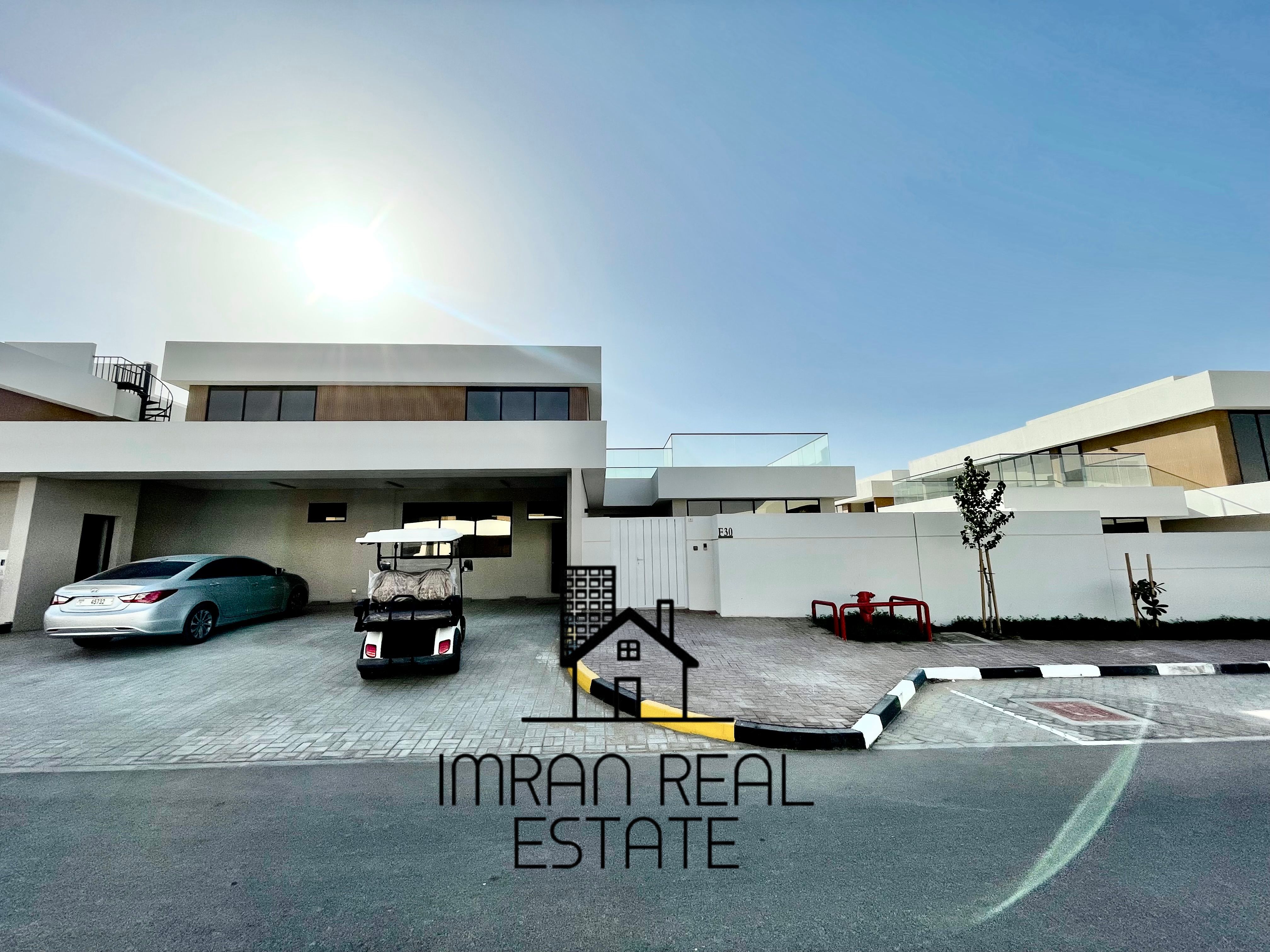 Brandnew Luxury 5BR Huge Villa All Amenities Community Ready