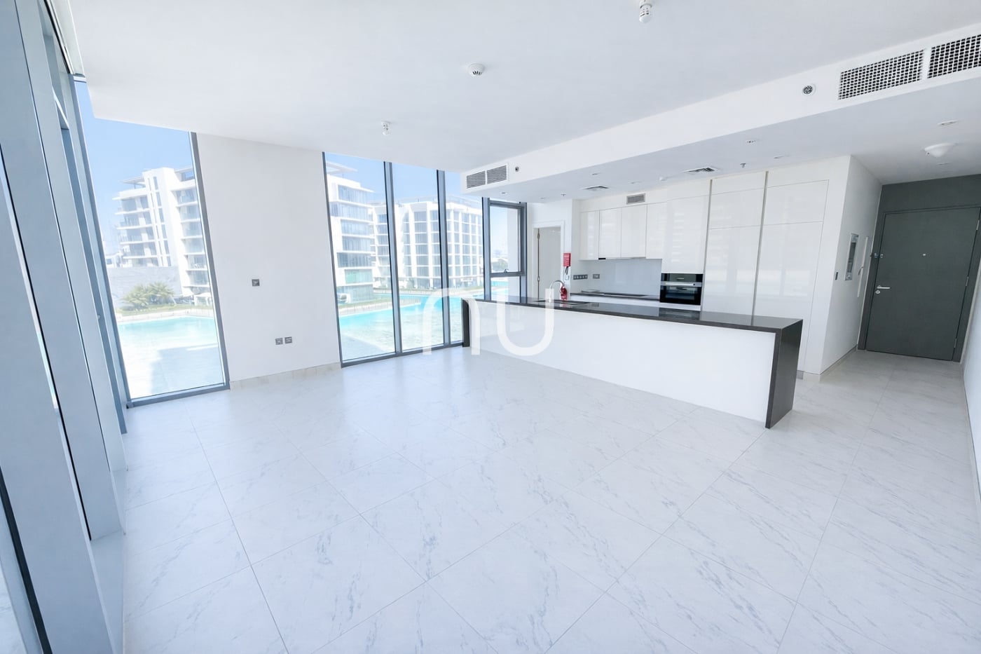 Available 1st March | Corner Unit | Lagoon Facing