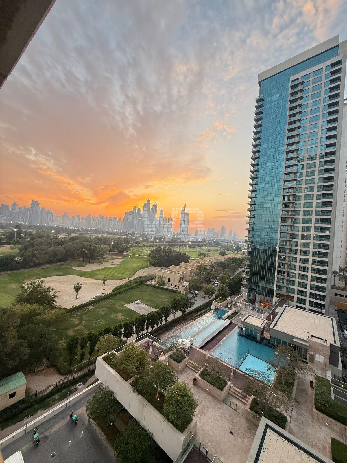 GOLF COURSE & POOL VIEW | SPACIOUS 2 BR | VACANT