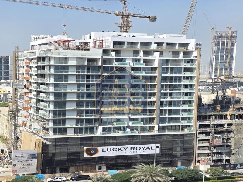 Ready after 1 month | Private Study | Community view | Last few units
