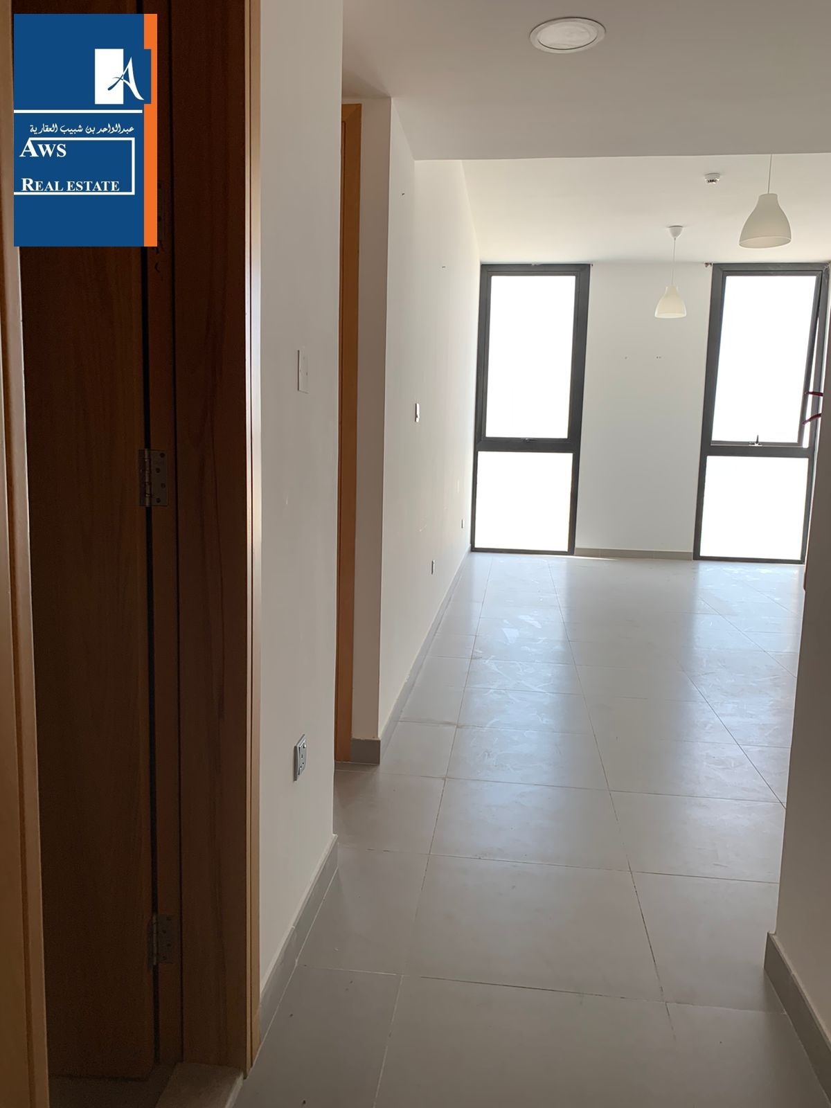 Trendy 1BHK Flat for Family, Covered Car Parking