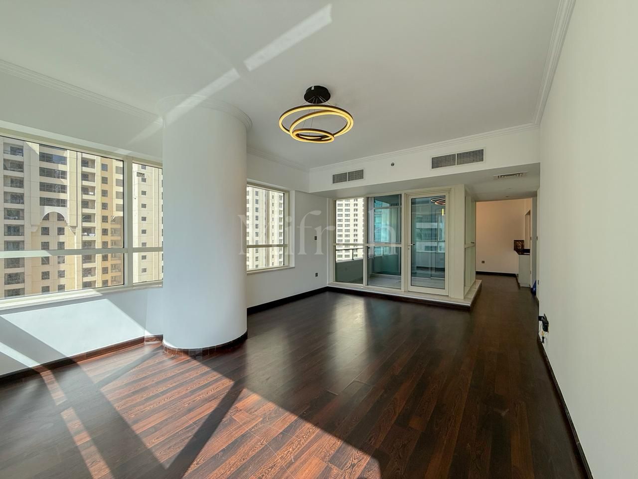 Prime Waterfront Living | Luxury 2BR Al Sahab 2 | Upgraded Unit