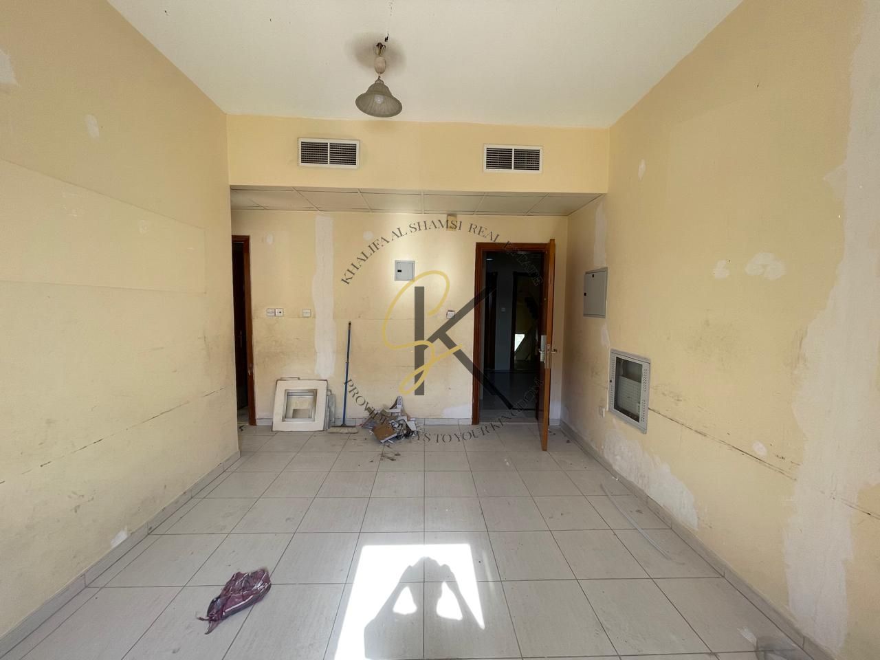 Spacious Unfurnished 1 BHK Apartment for Rent in Muwailah, Sharjah | 950 Sqft | All Amenities | Prime Residential Location