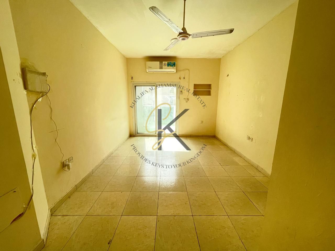 Spacious Unfurnished 1 BHK Apartment with Balcony for Rent in Muwailah, Sharjah | 950 Sqft | All Amenities | Prime Location
